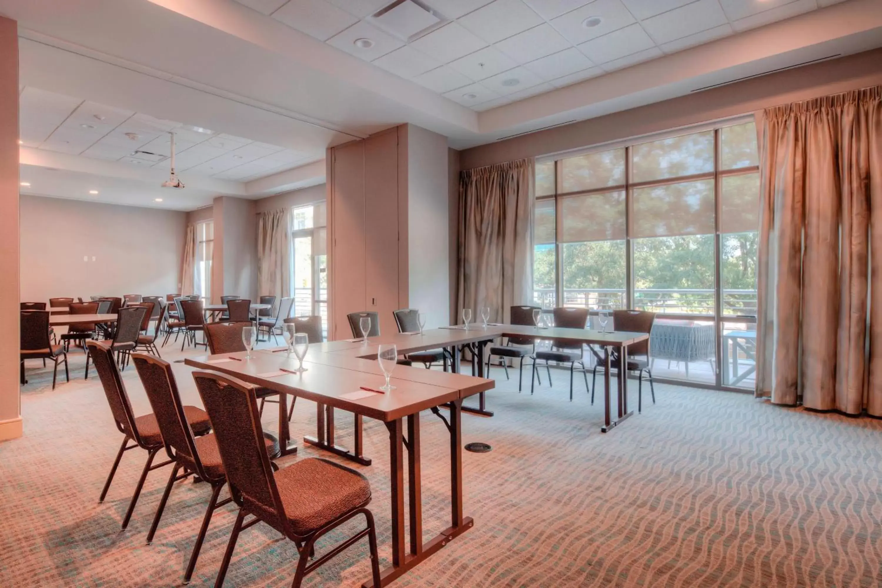Meeting/conference room in Residence Inn by Marriott Raleigh Downtown