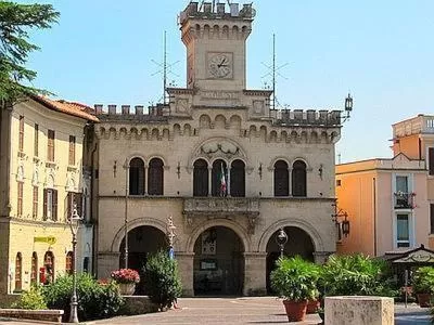 Nearby landmark in Hotel Marconi