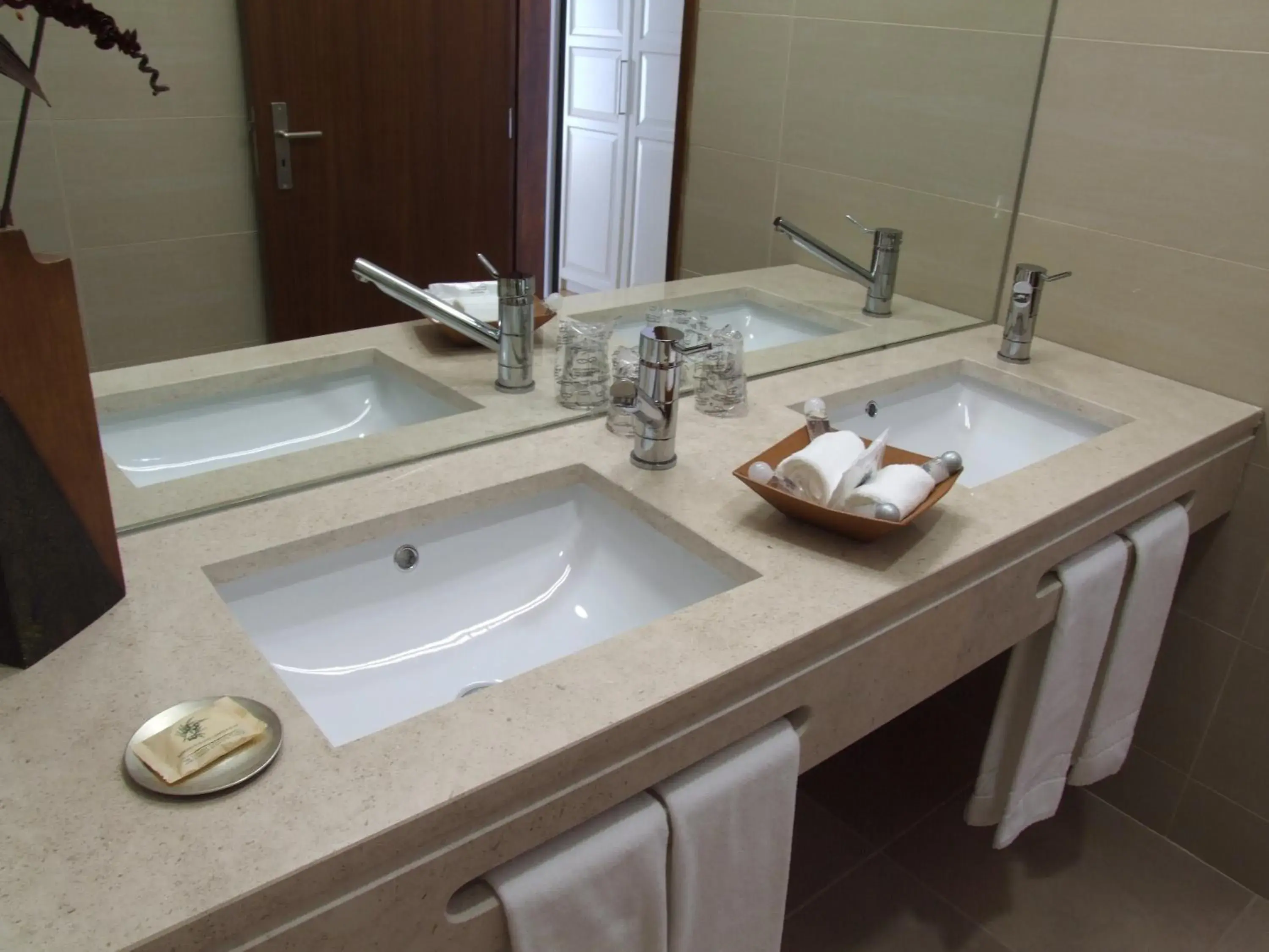 Bathroom in Casa Do Vale Hotel
