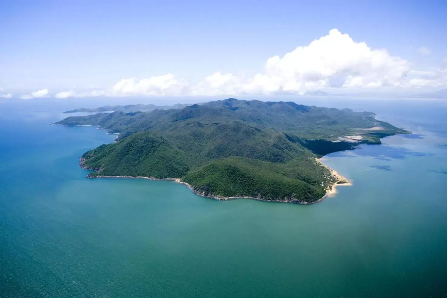 Nearby landmark, Bird's-eye View in Peppers Blue on Blue