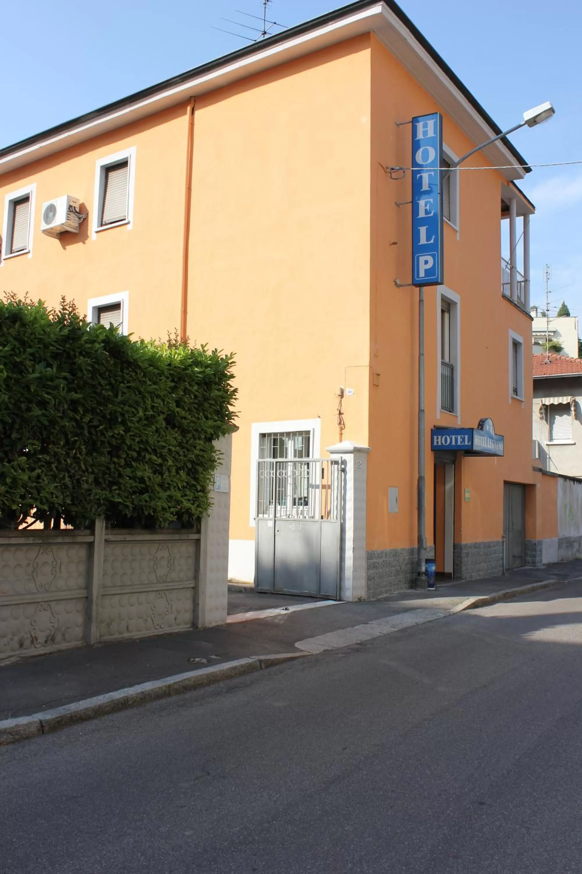 Property building in Hotel Legnano