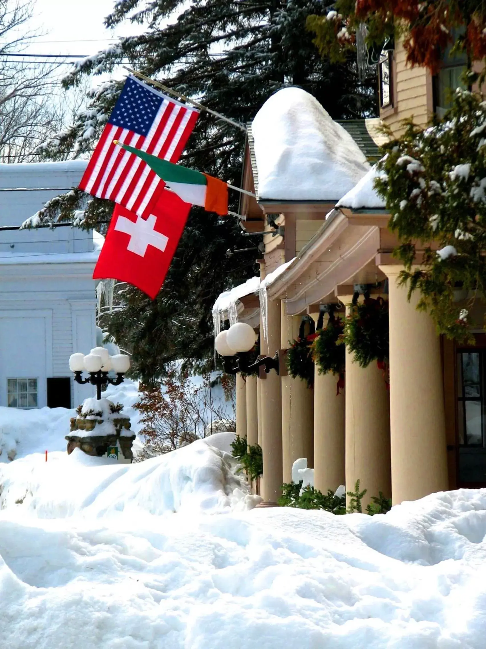 Facade/entrance, Winter in The Wentworth