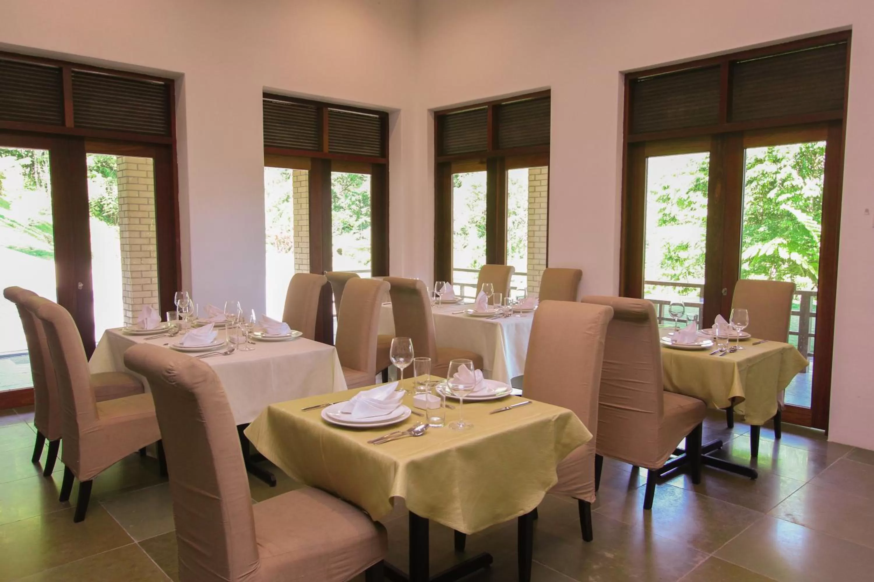 Restaurant/places to eat in Harmony Valley Retreat