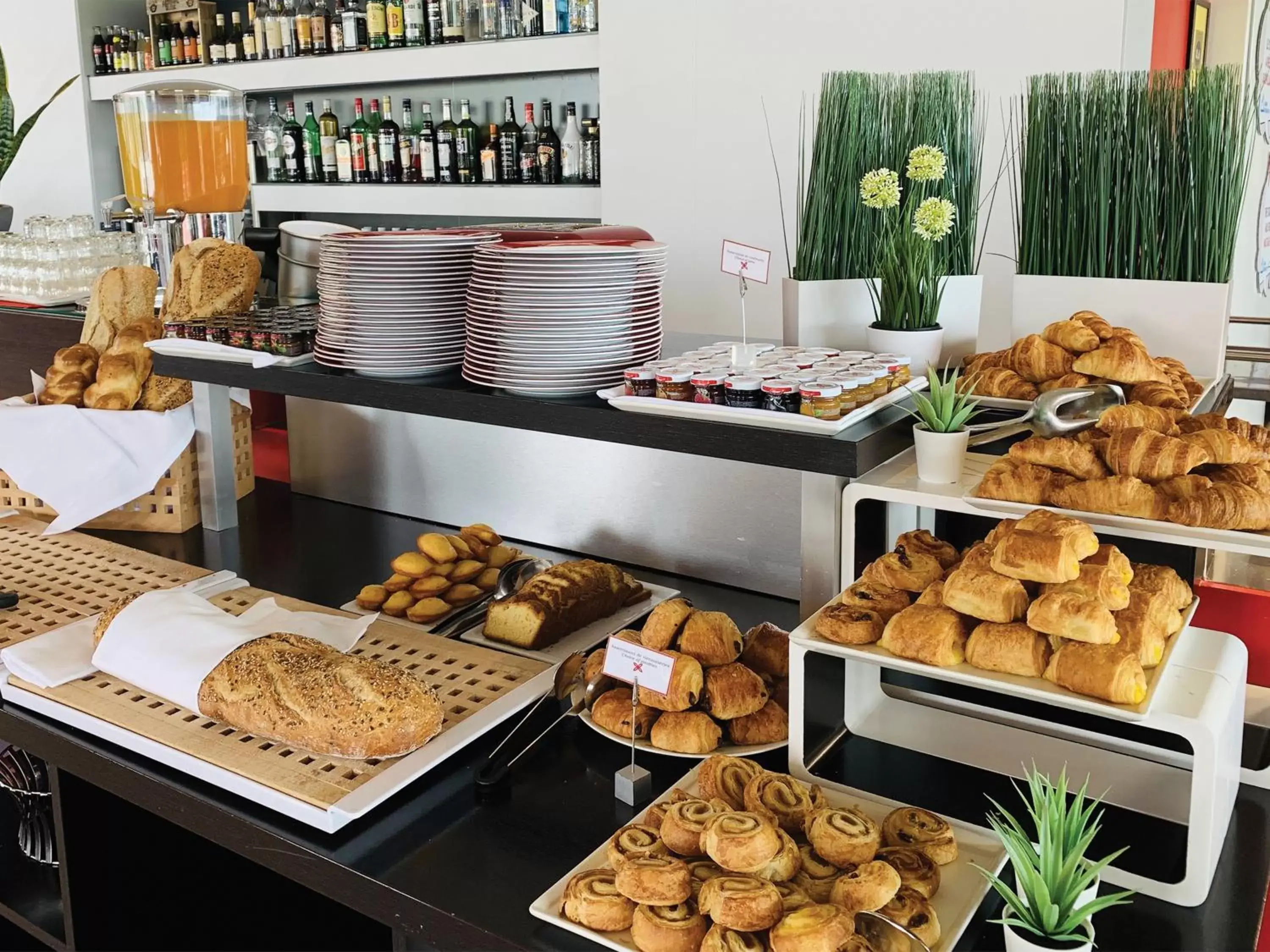 Breakfast, Food in Starling Hotel Lausanne