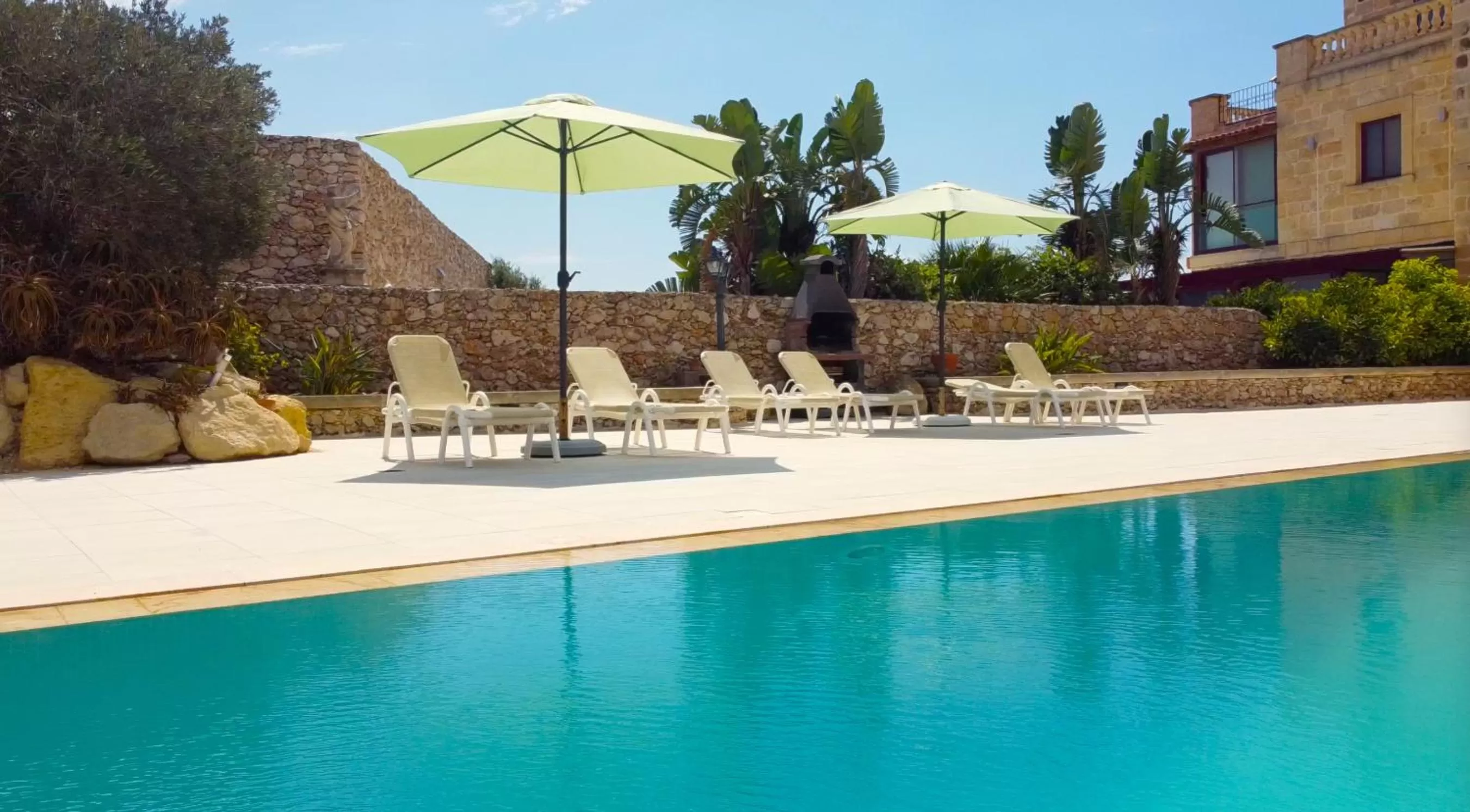 Swimming Pool in Ferrieha B&B