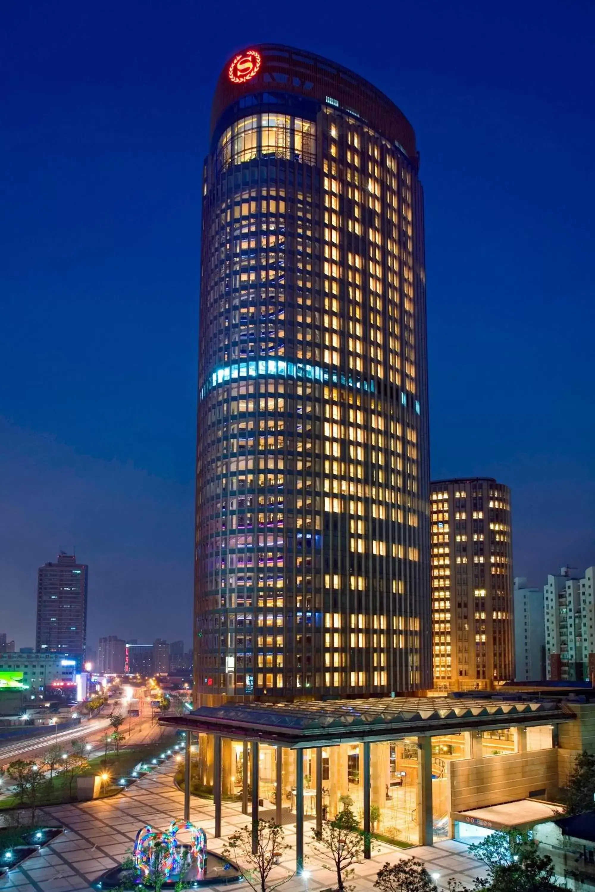 Property building in Sheraton Grand Shanghai Pudong Hotel & Residences