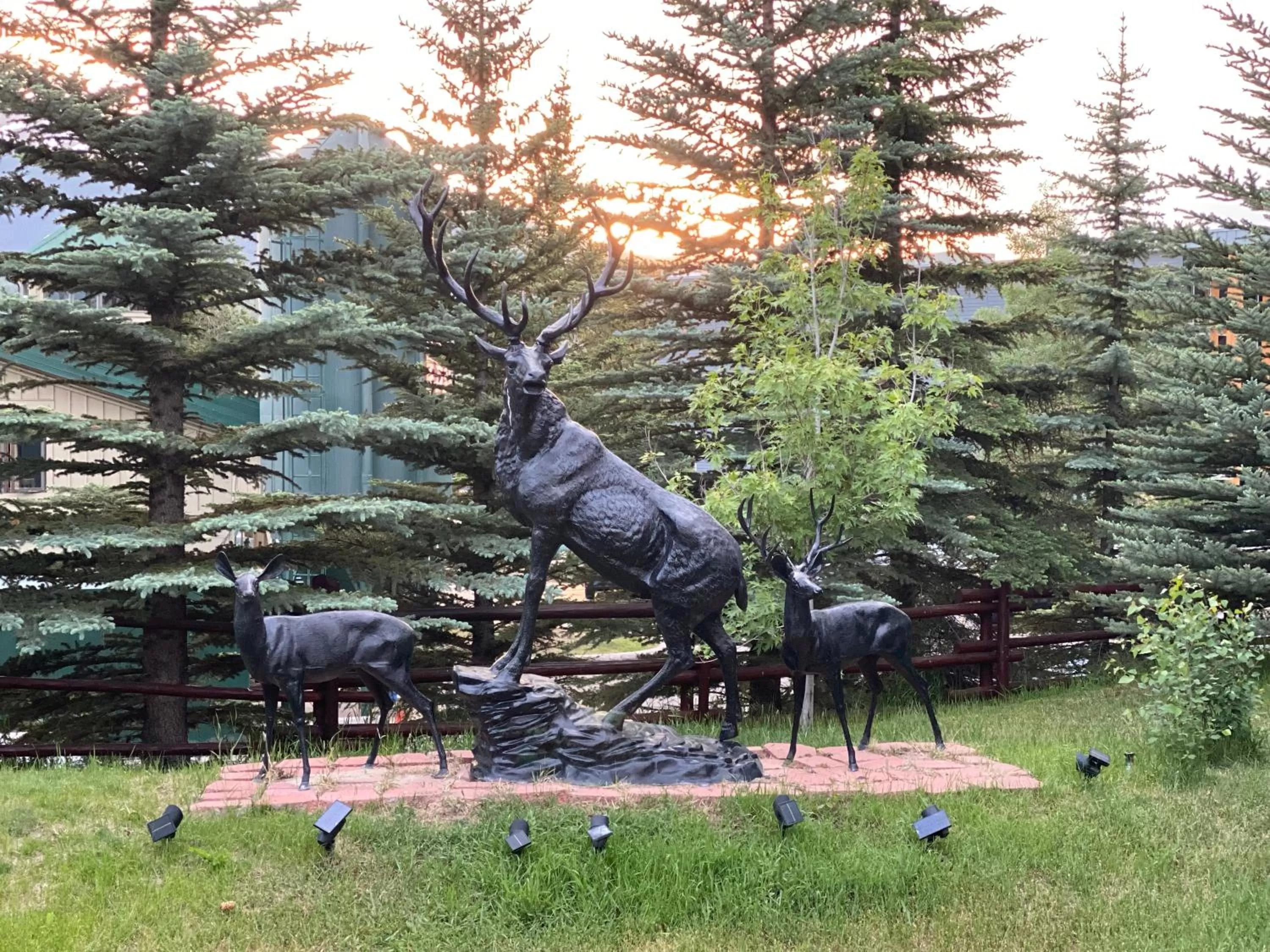 Property building in Dillon Inn