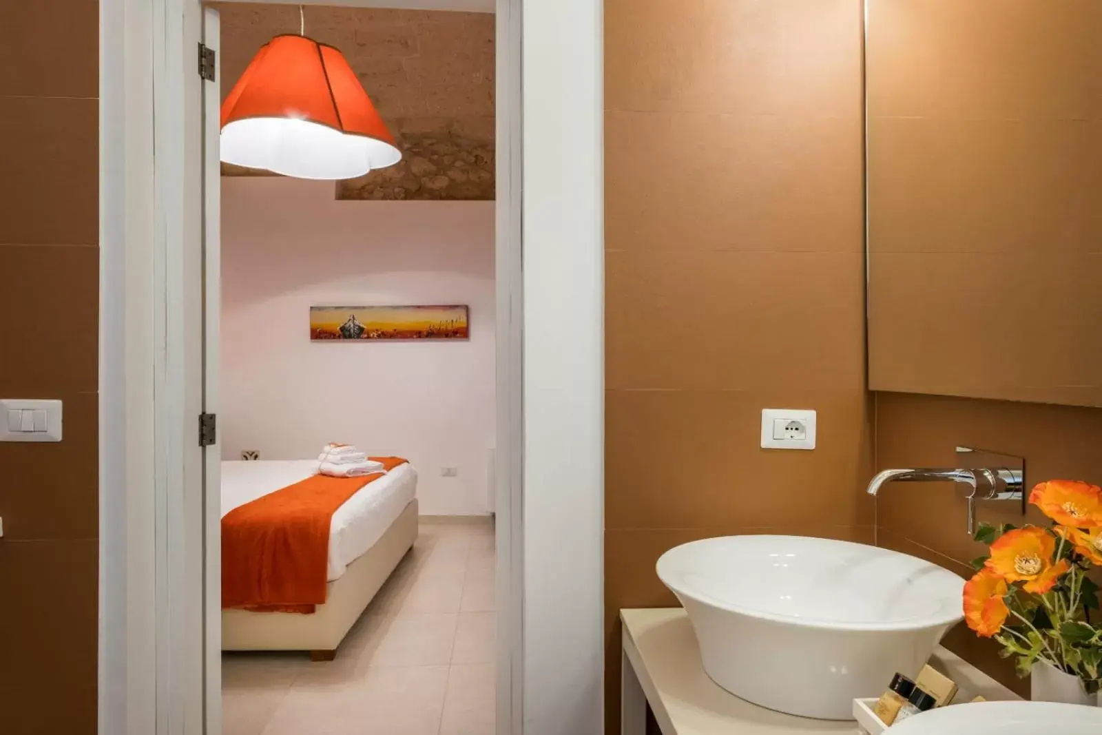 Bedroom, Bathroom in Amatè Suite
