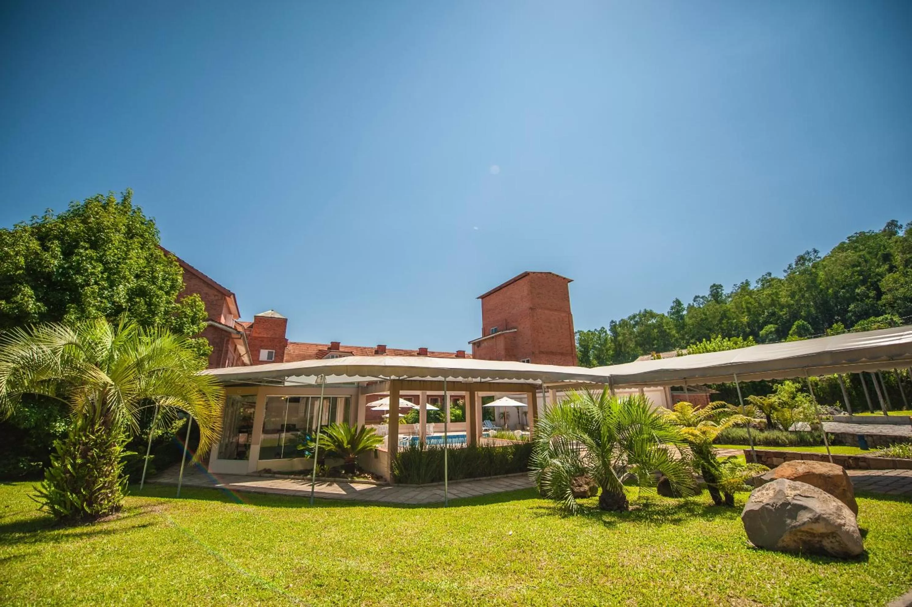 Garden in Farina Park Hotel