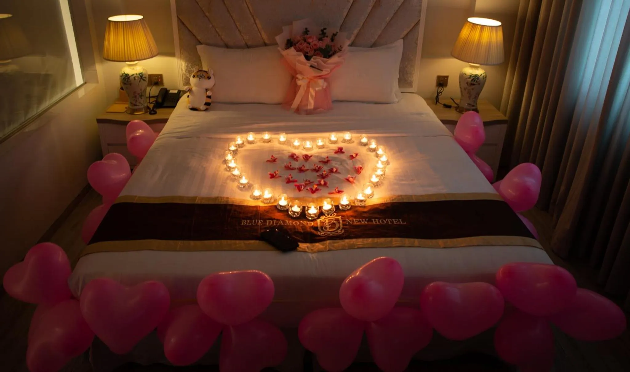 Banquet/Function facilities, Bed in BLUE DIAMOND 8B Hotel