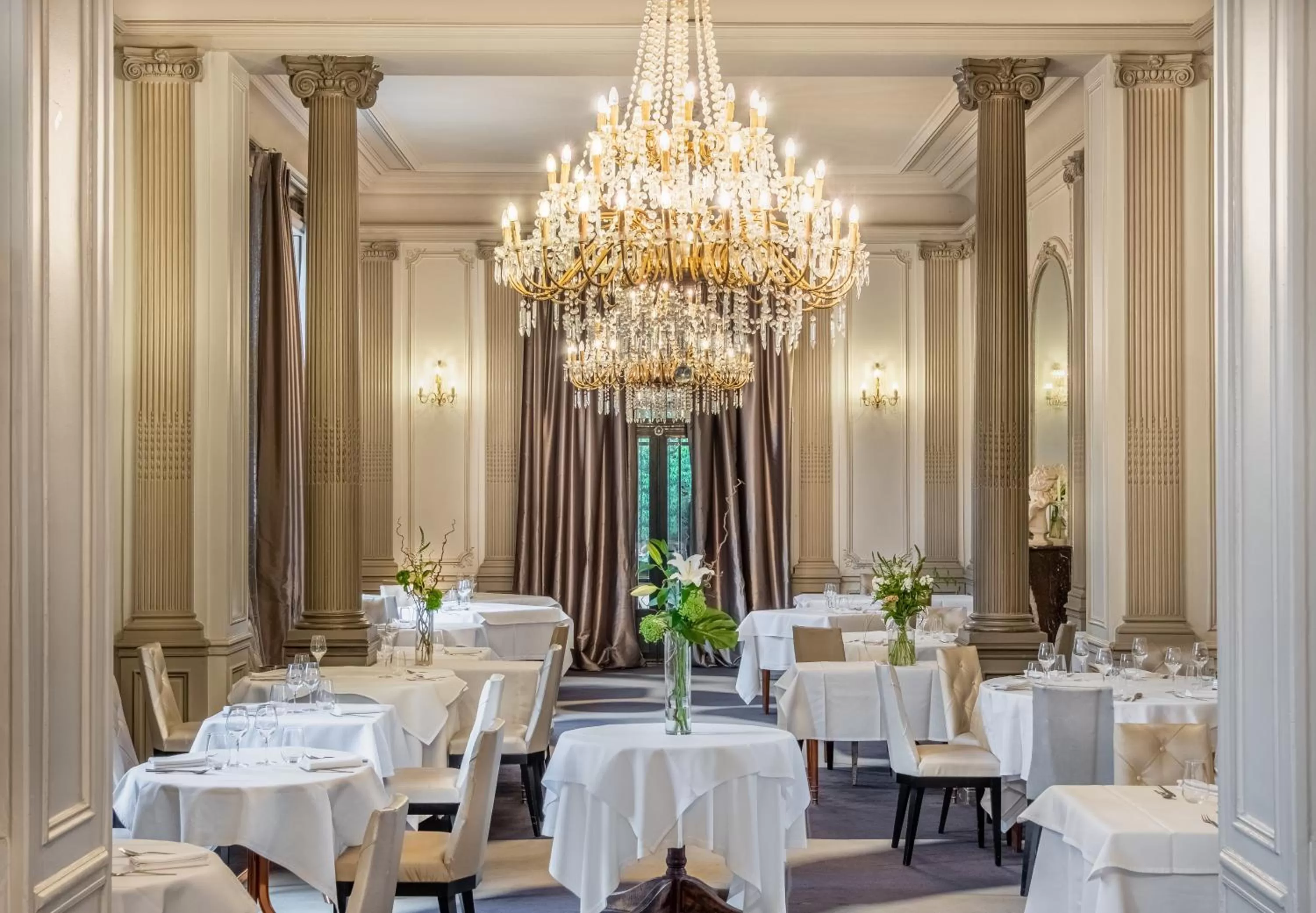 Restaurant/places to eat in L'Orangerie du Château des Reynats