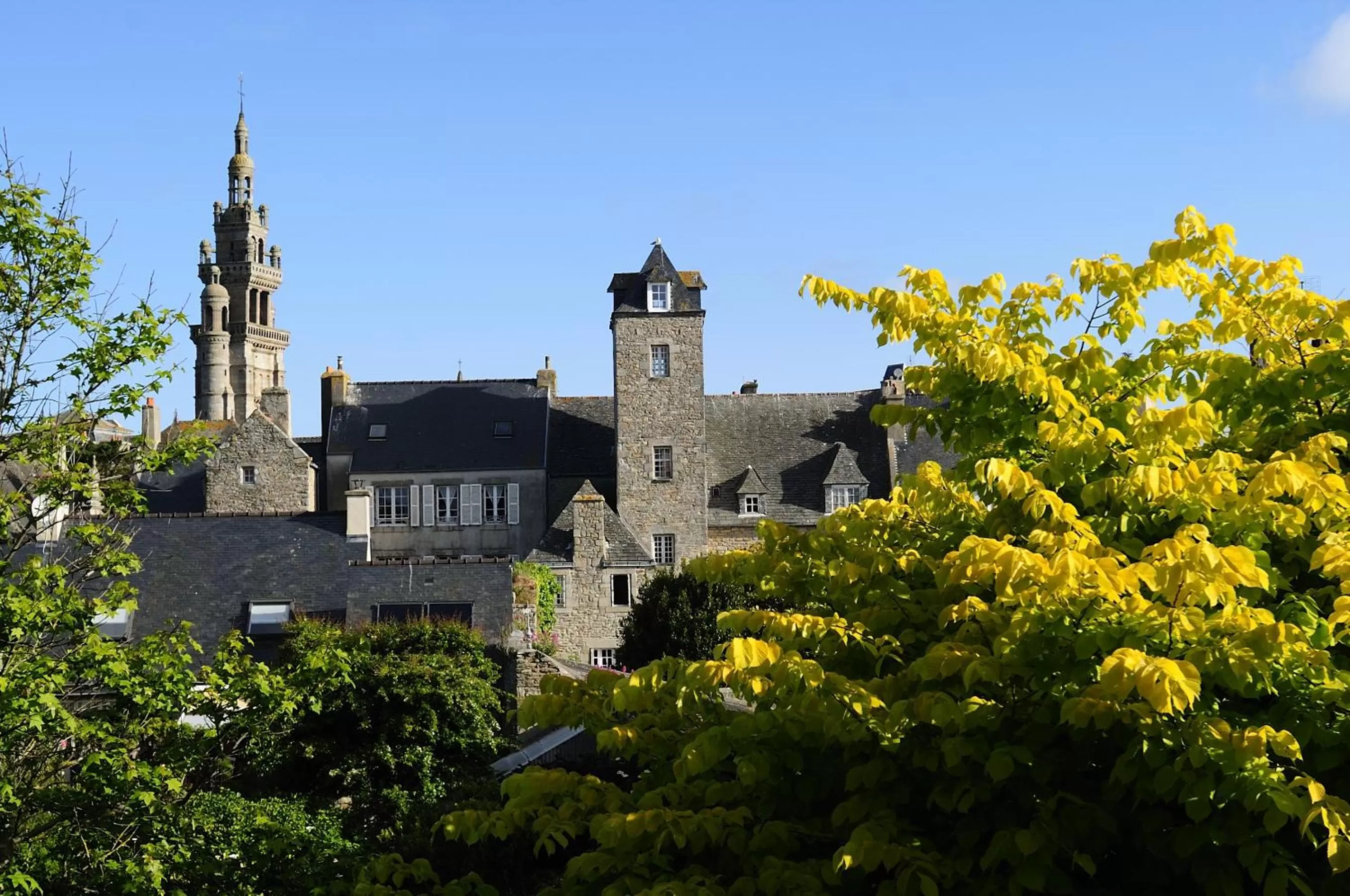 Spring in Hôtel La Résidence des Artistes