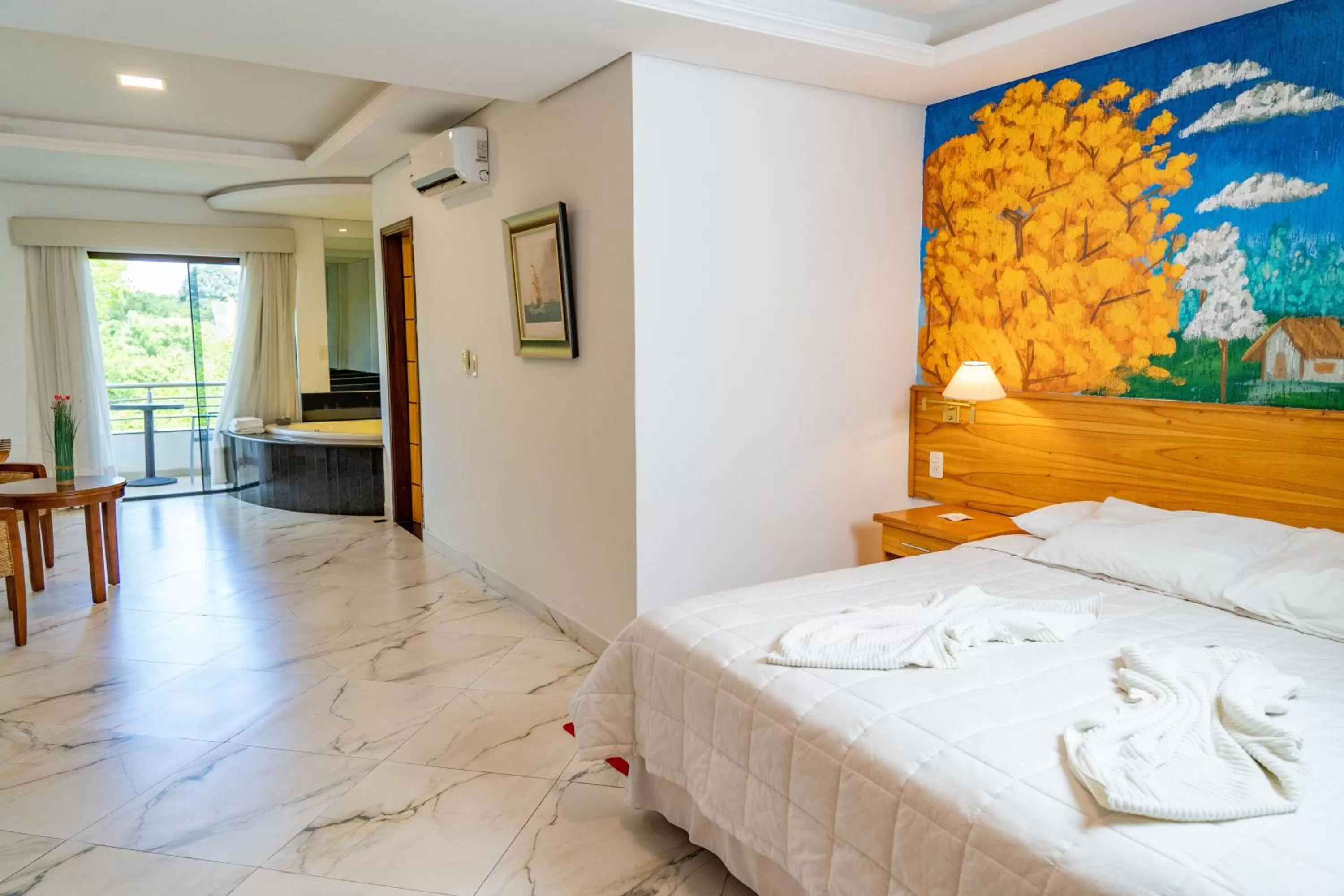 Hot Tub, Bed in Los Lagos Resort Hotel