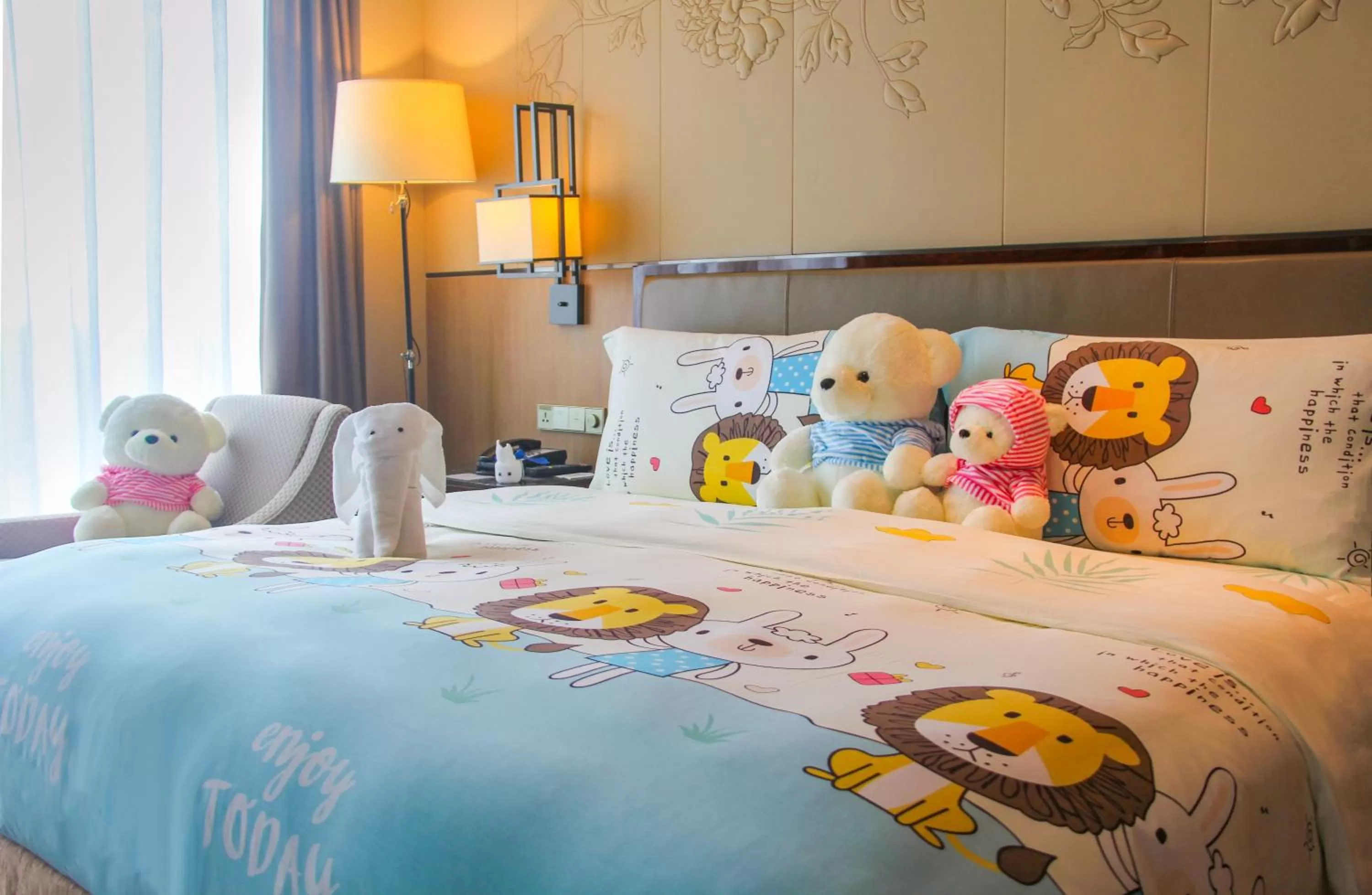 Bedroom, Bed in InterContinental Fuzhou