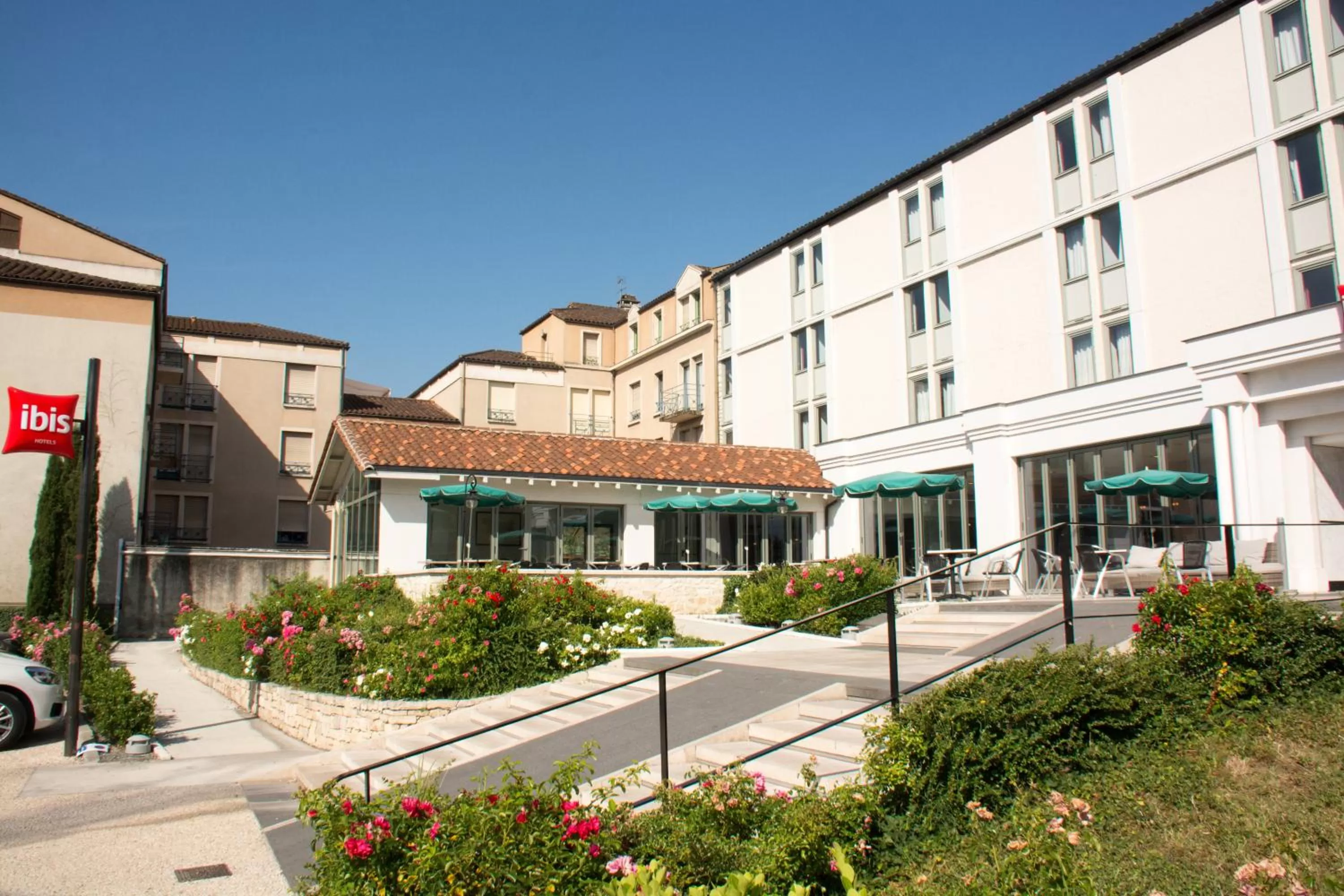 Property building in ibis Périgueux Centre
