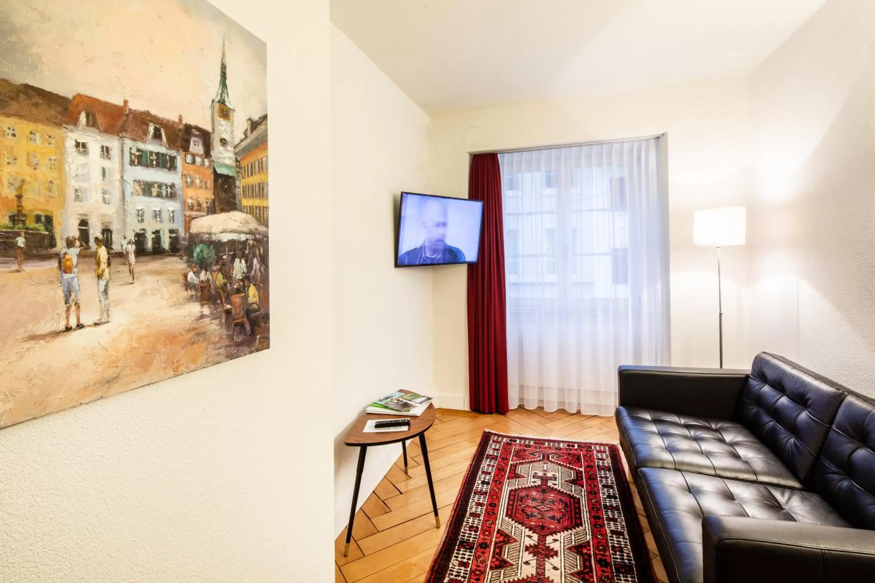 Photo of the whole room, TV/Entertainment Center in Hotel Roter Ochsen