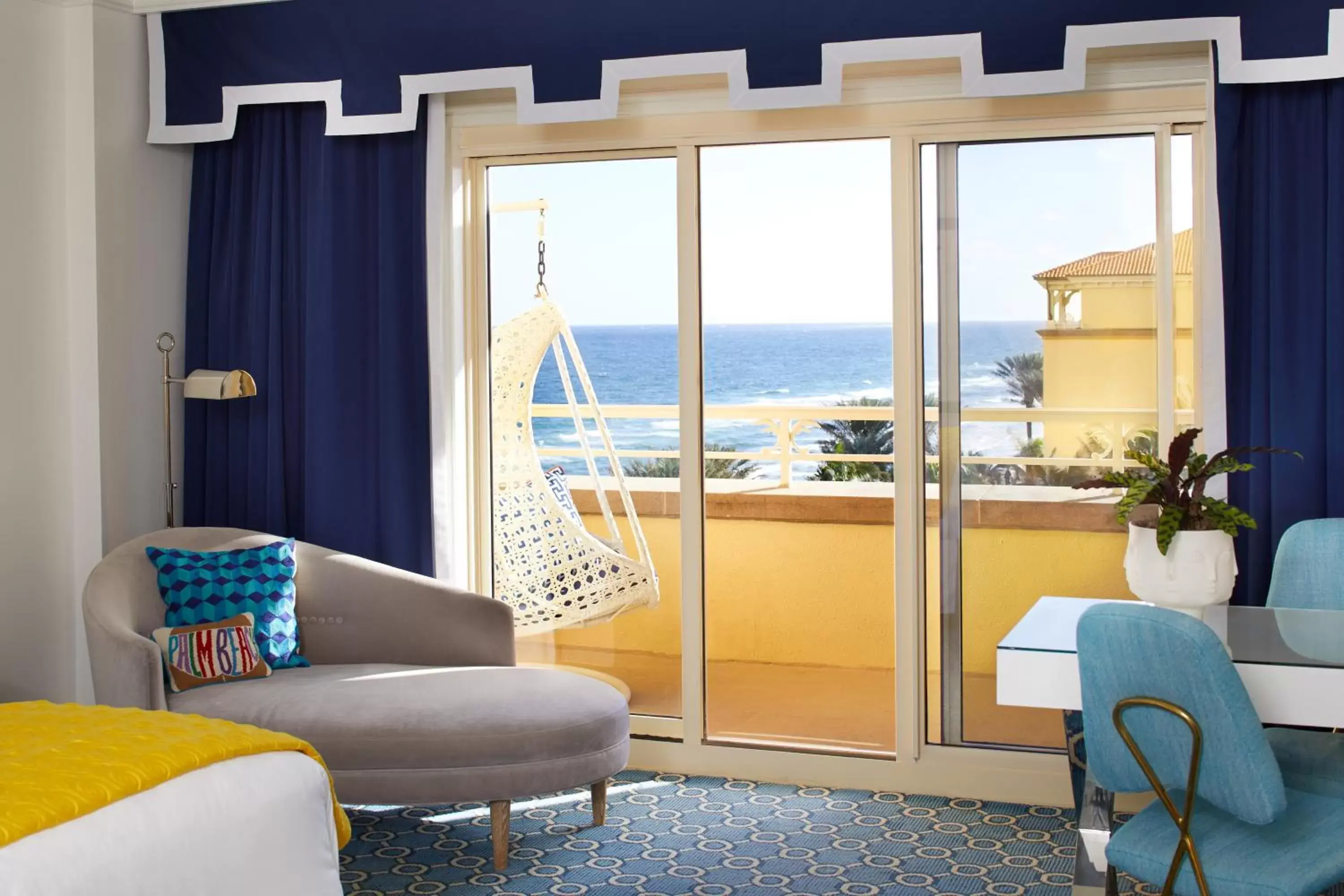Bedroom, Seating Area in Eau Palm Beach Resort & Spa