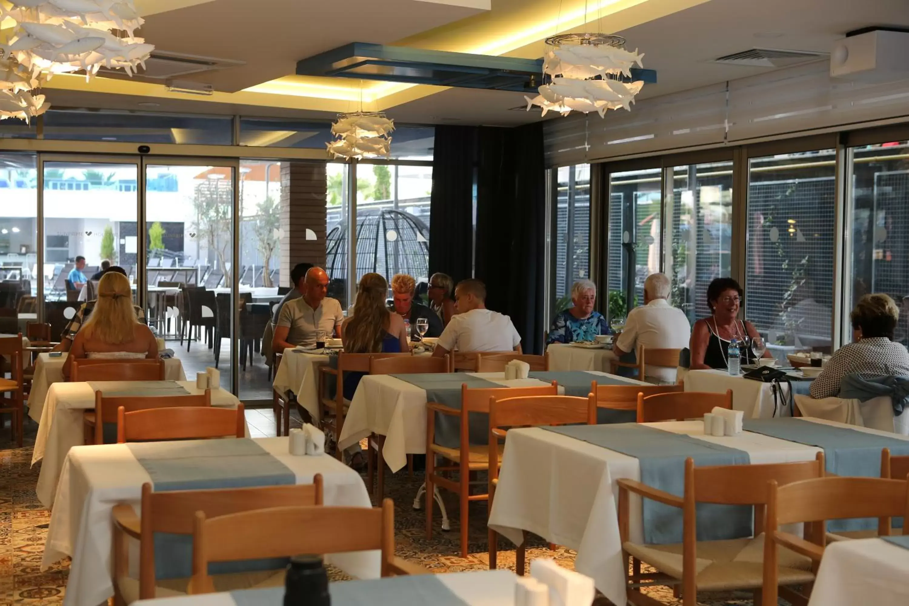 Restaurant/places to eat in Sunprime C-Lounge - Adult Only Restaurant/places to eat in Sunprime C-Lounge - Adult Only