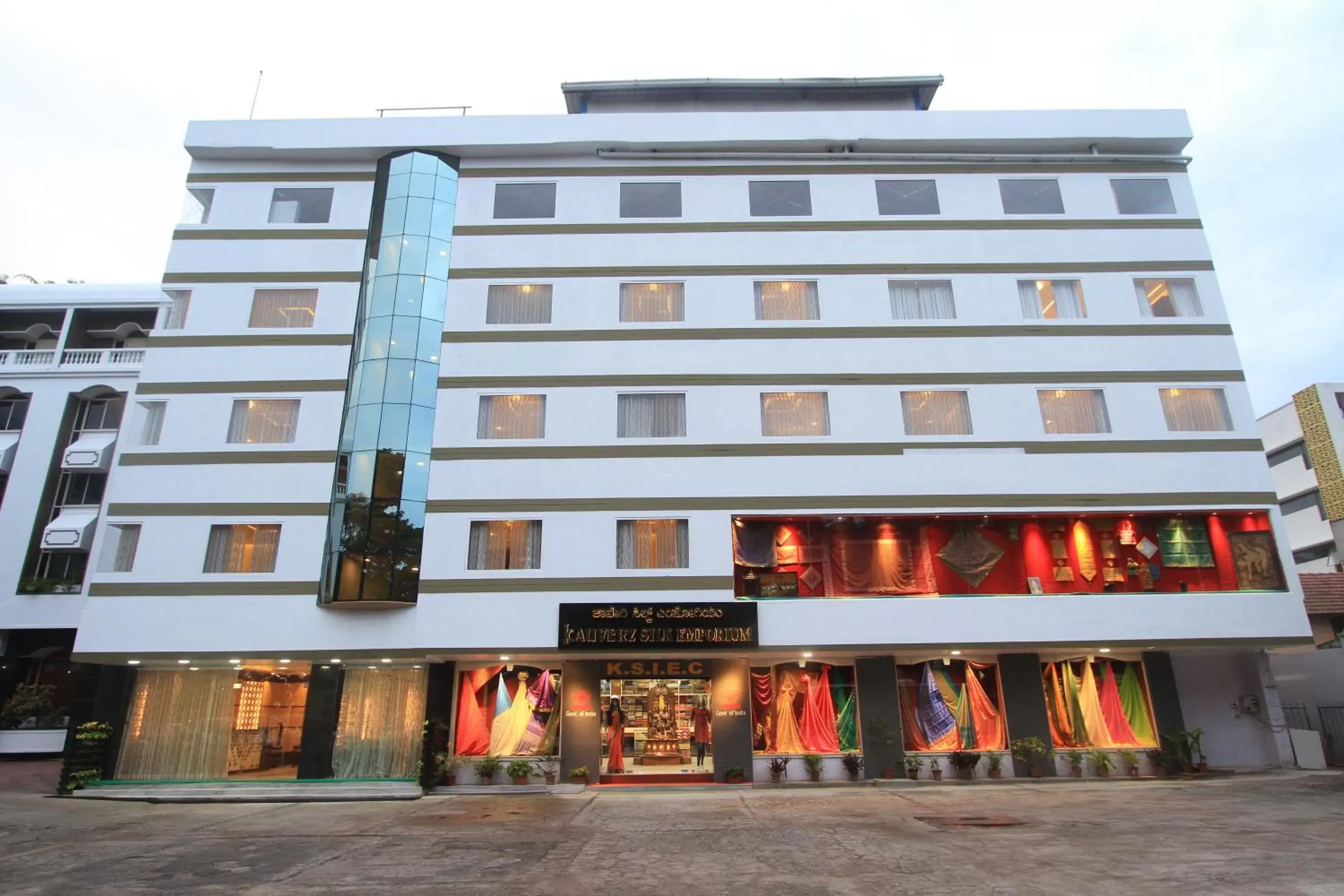 Property building in Sandesh Pride Property building in Sandesh Pride