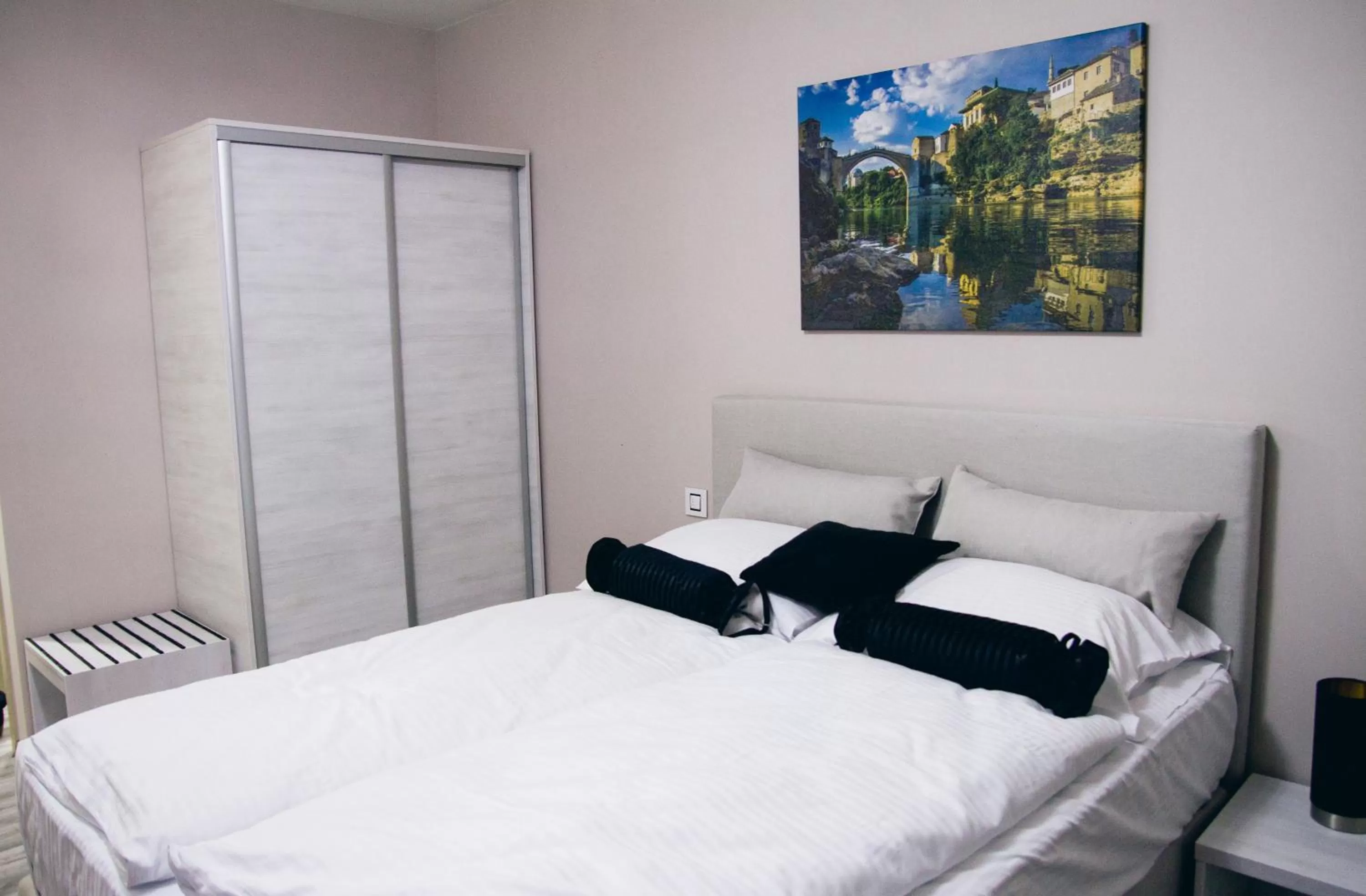 Photo of the whole room, Bed in Hotel Bakarni Lonac