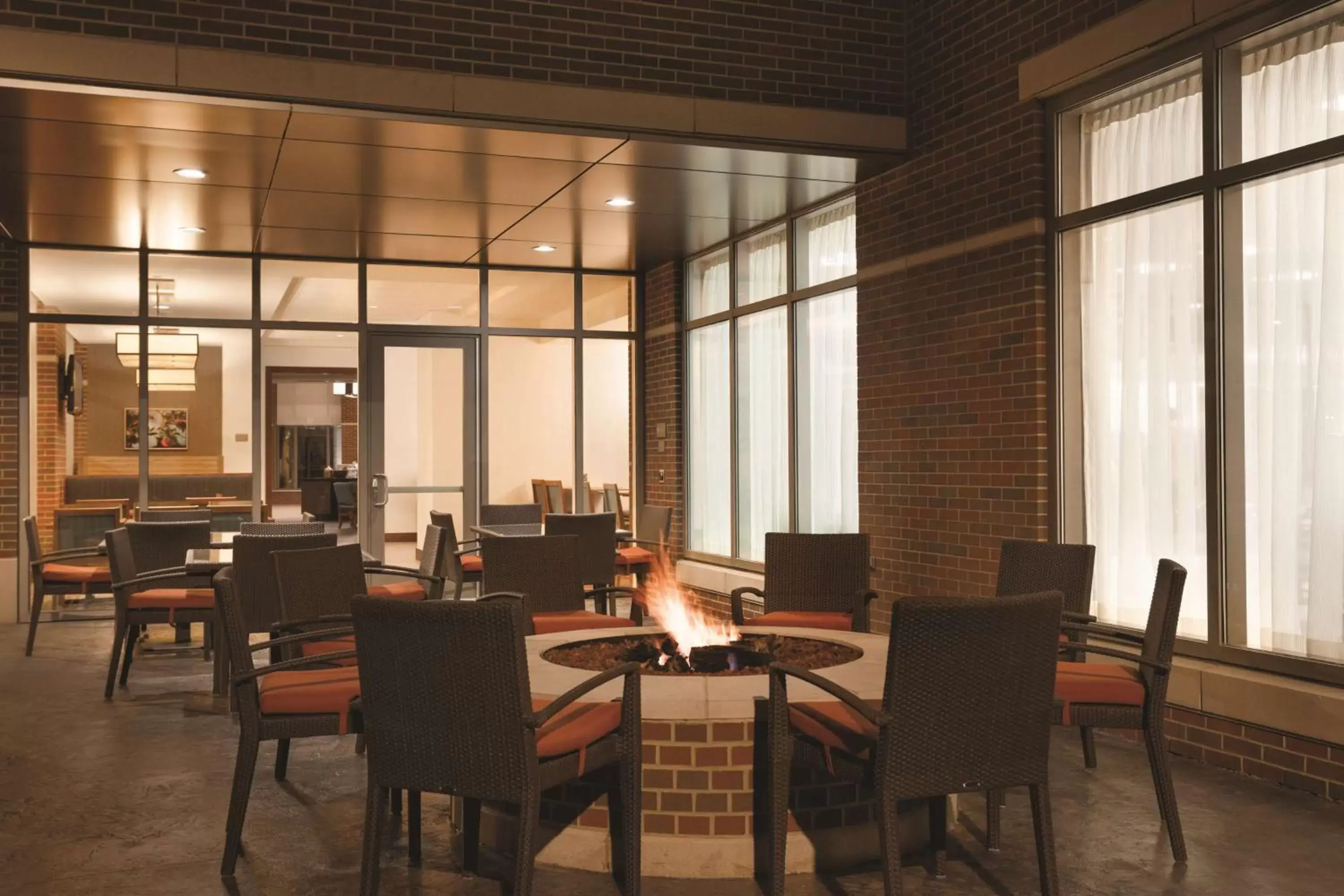 Property building, Restaurant/Places to Eat in Hyatt Place Buffalo / Amherst, NY