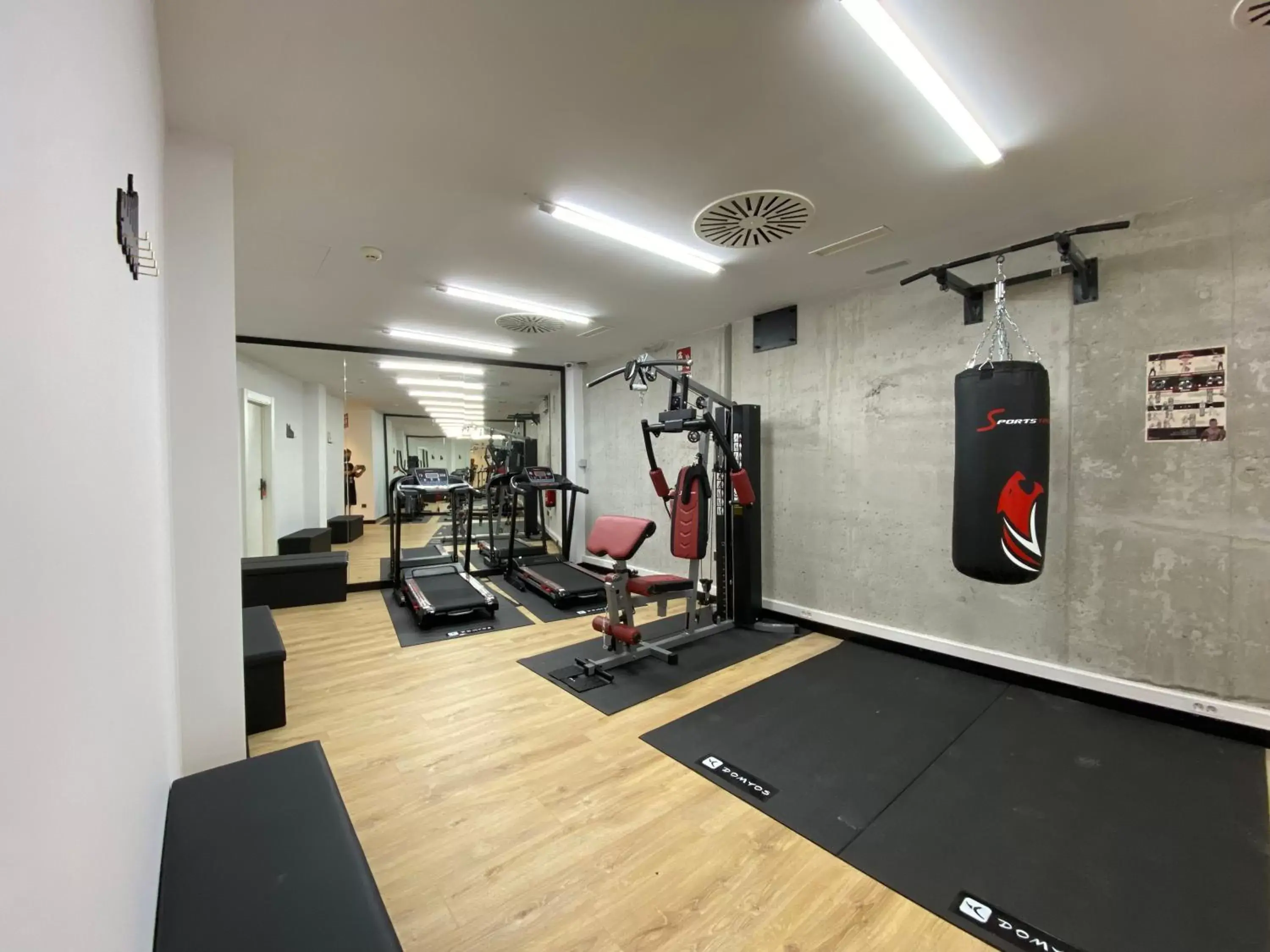 Fitness centre/facilities, Fitness Center/Facilities in Hotel Boutique Puerta de las Granadas