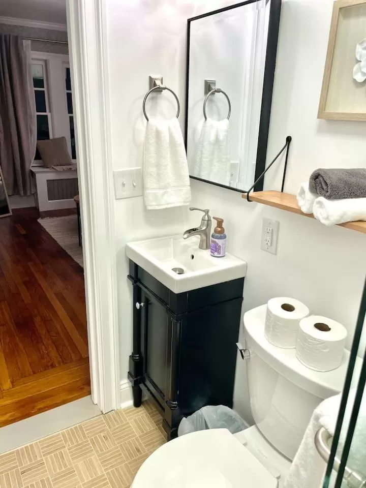 Buttonwood Boutique Hotel