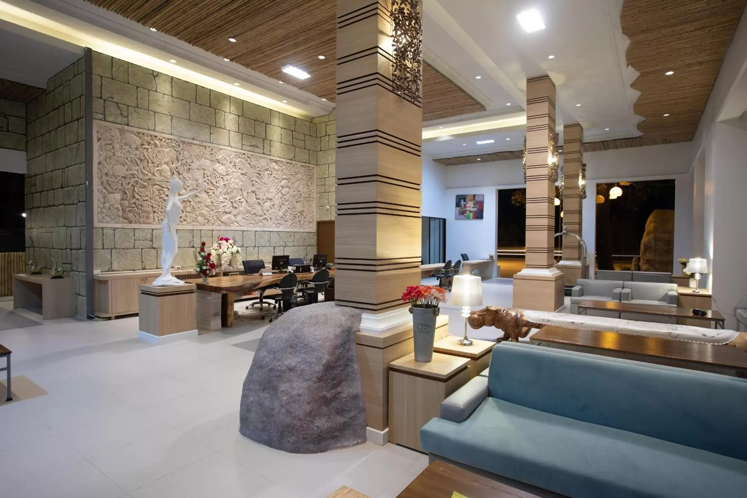 Lobby or reception, Restaurant/Places to Eat in Villa Cha-Cha Krabi Beachfront Resort