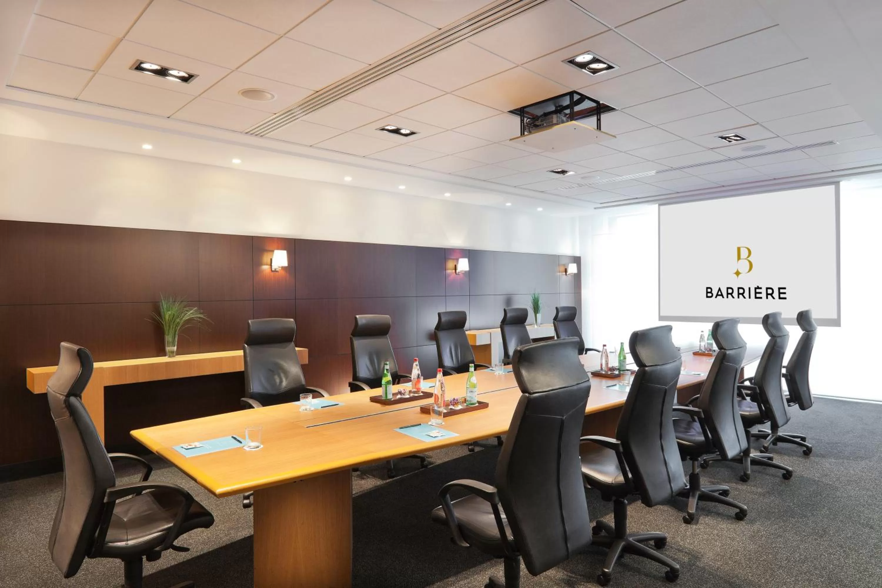 Meeting/conference room in Hôtel Barrière le Grand Hôtel Enghien-les-Bains