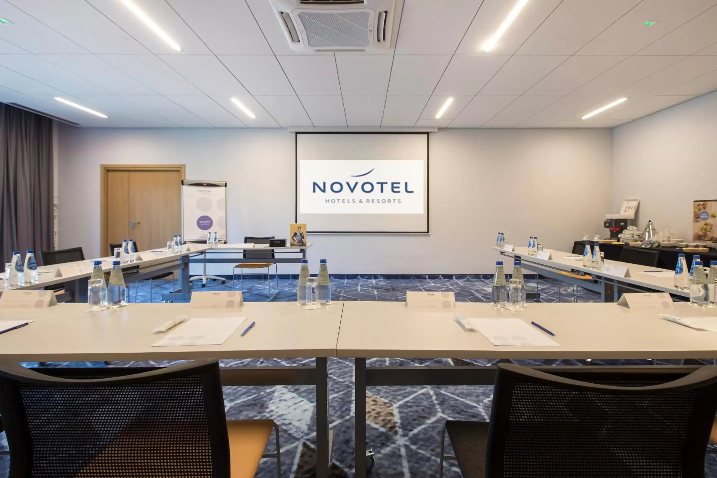 Meeting/conference room in Novotel Wrocław City
