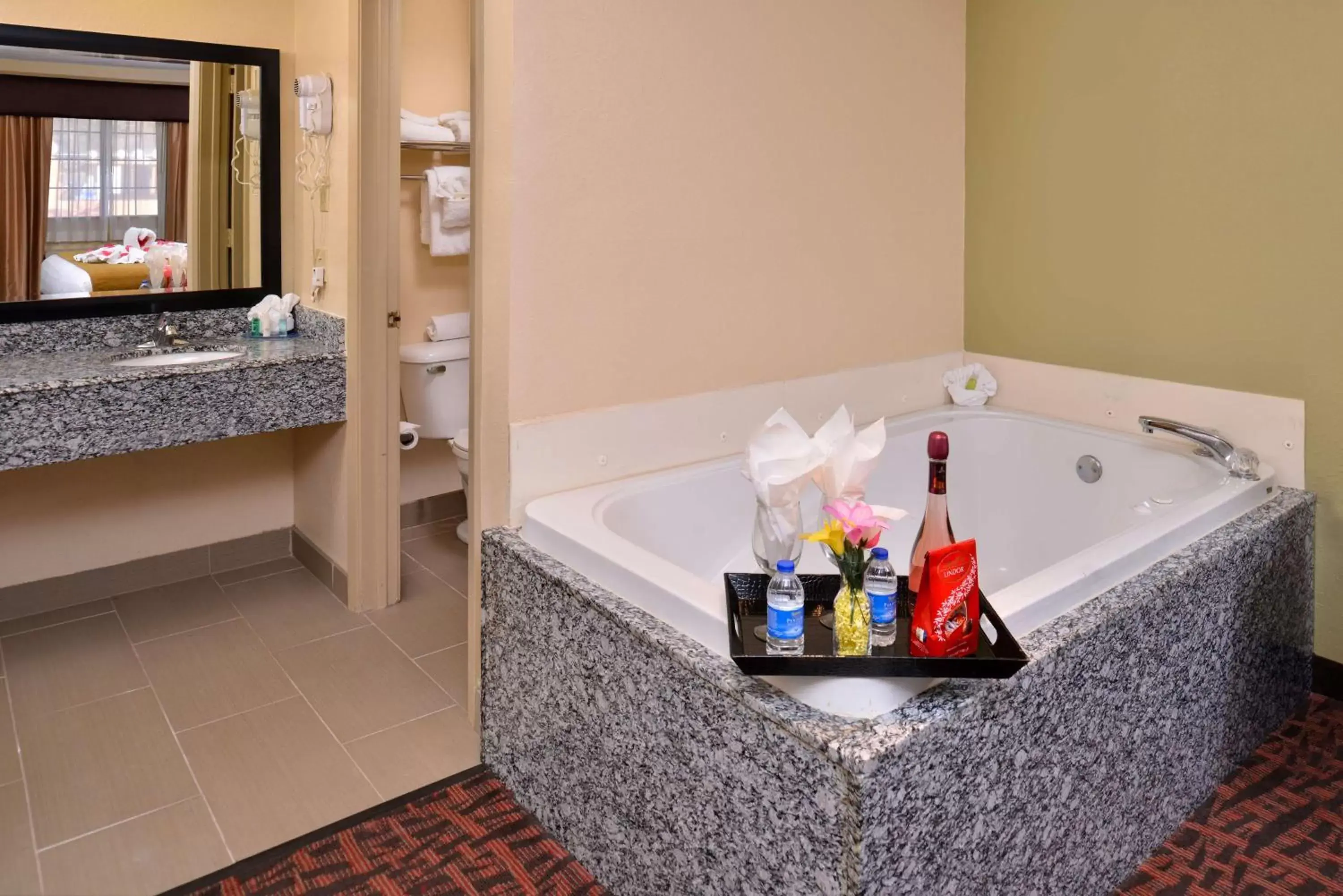 Photo of the whole room, Bathroom in Best Western Eunice