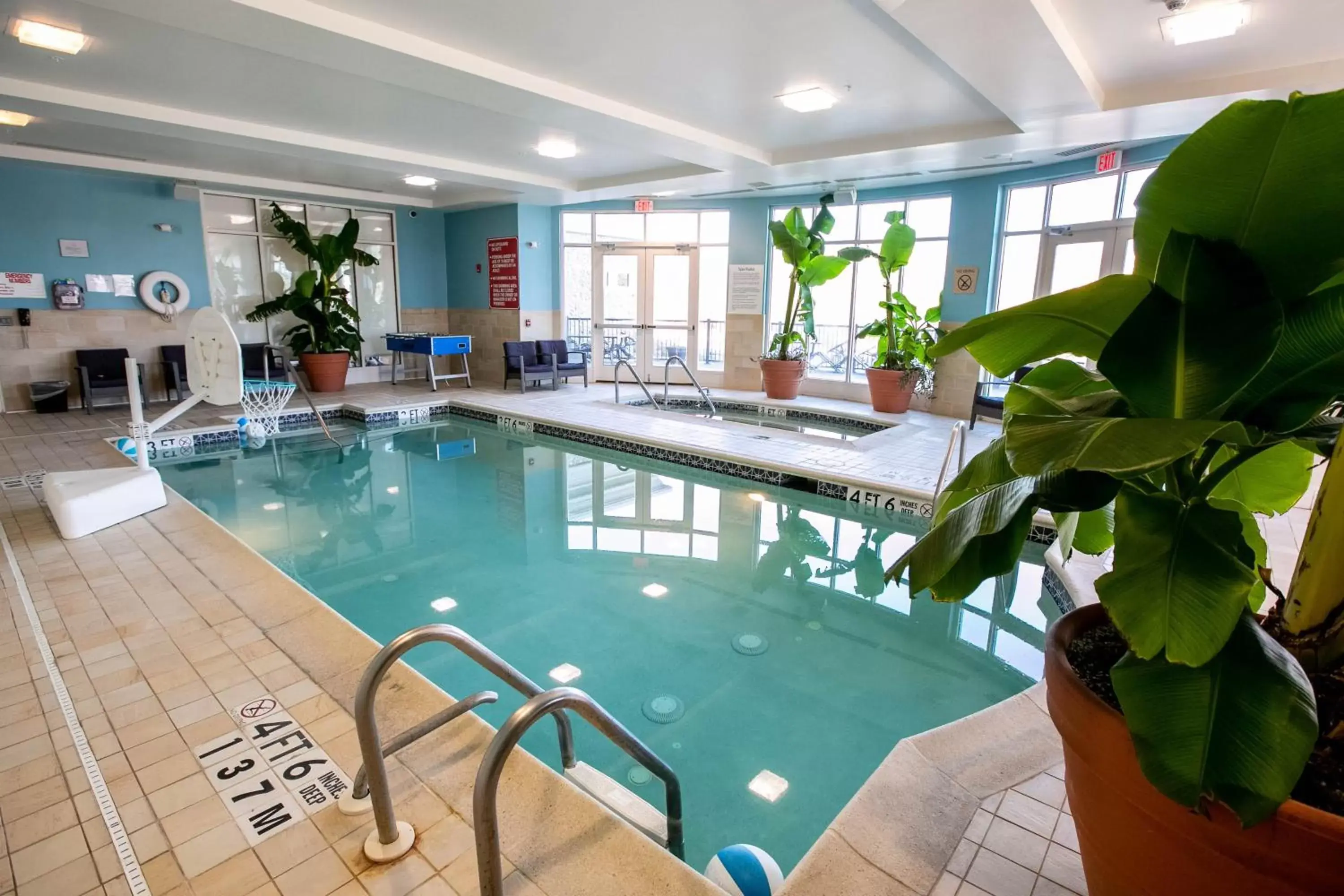 Swimming Pool in Holiday Inn Manahawkin/Long Beach Island, an IHG Hotel