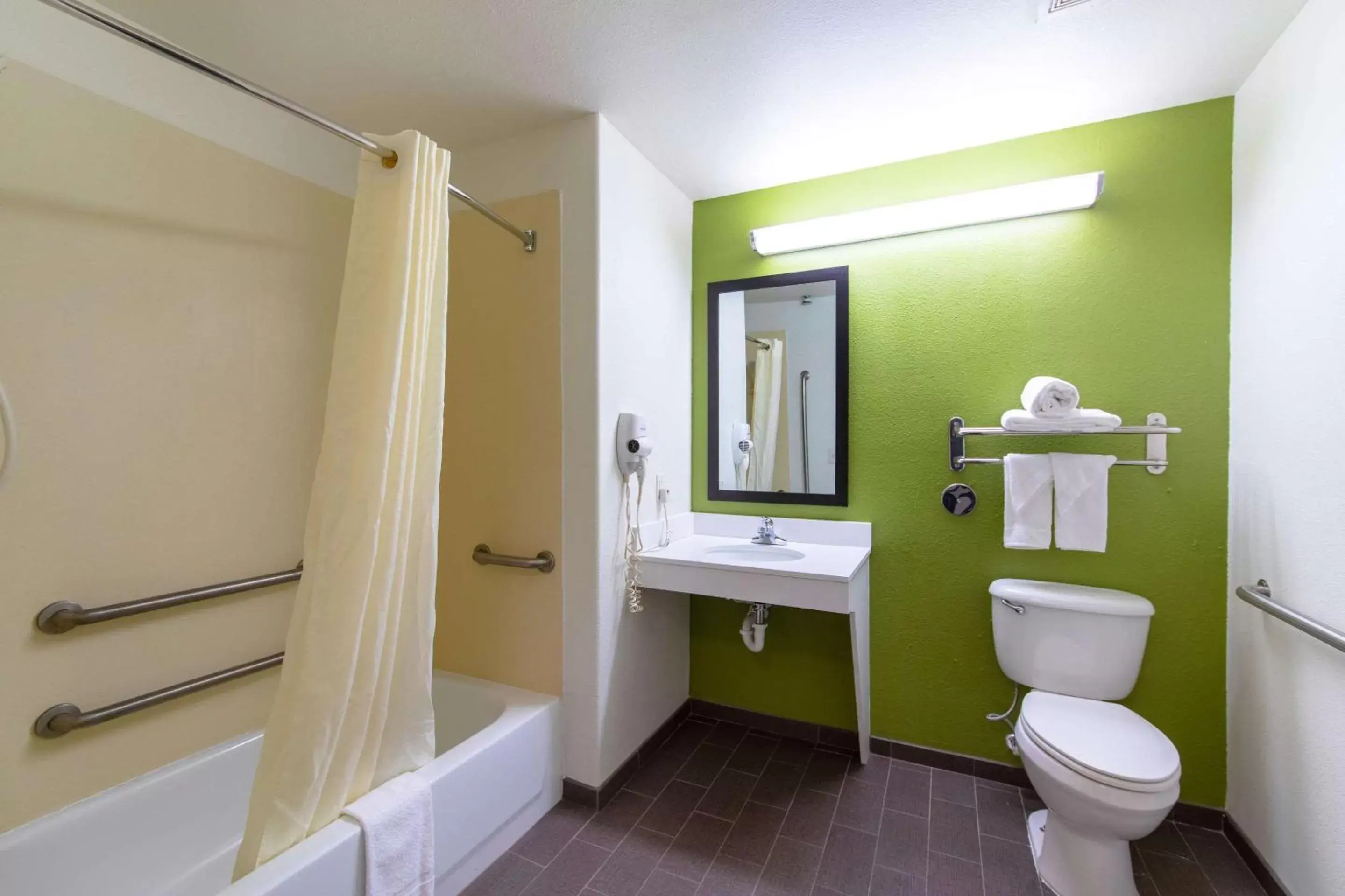 Bathroom in Sleep Inn & Suites Near Fort Cavazos