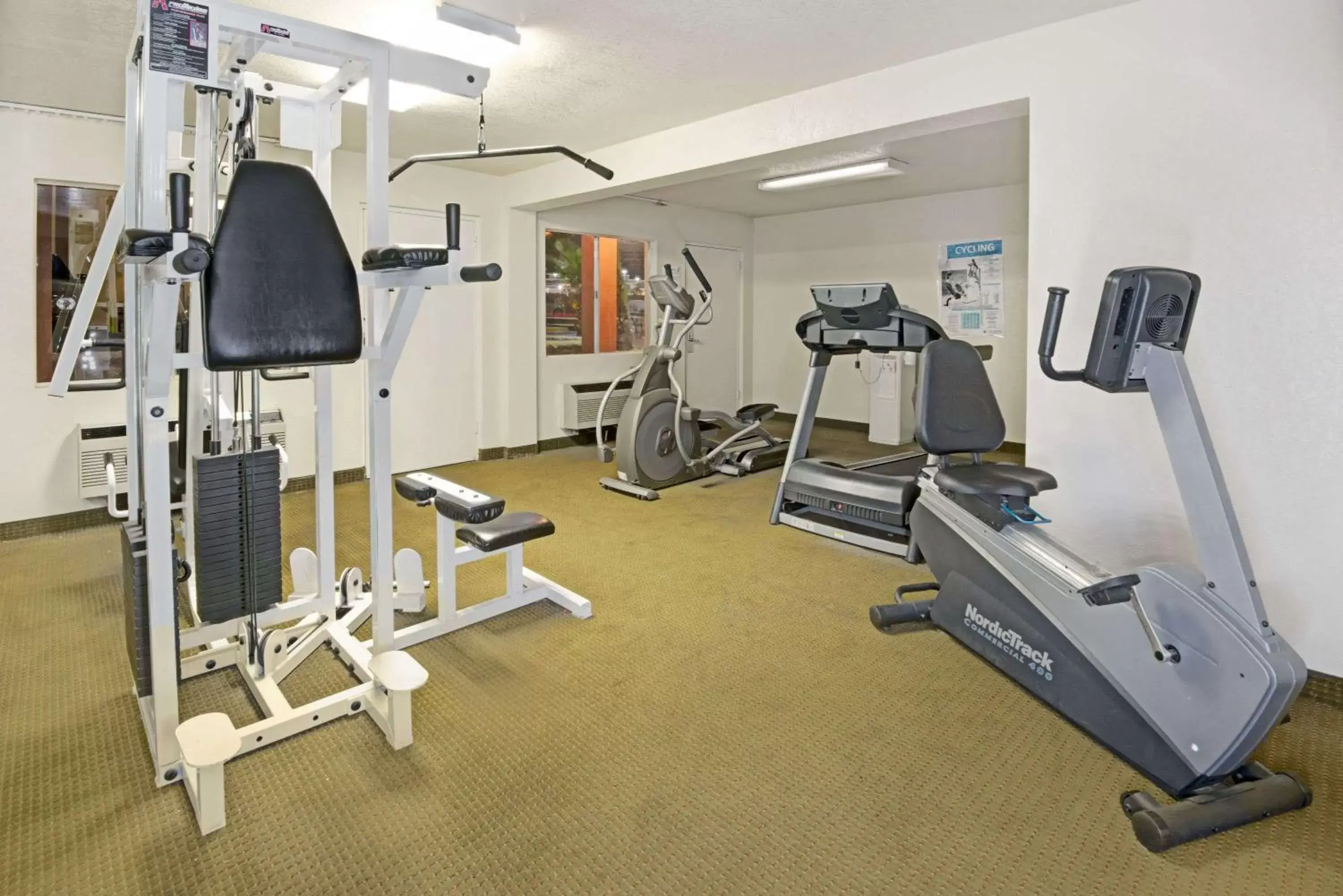 Fitness centre/facilities, Fitness Center/Facilities in Super 8 by Wyndham El Paso Airport