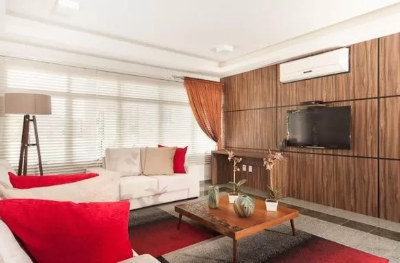 Lobby or reception, Bed in Hotel Dois H