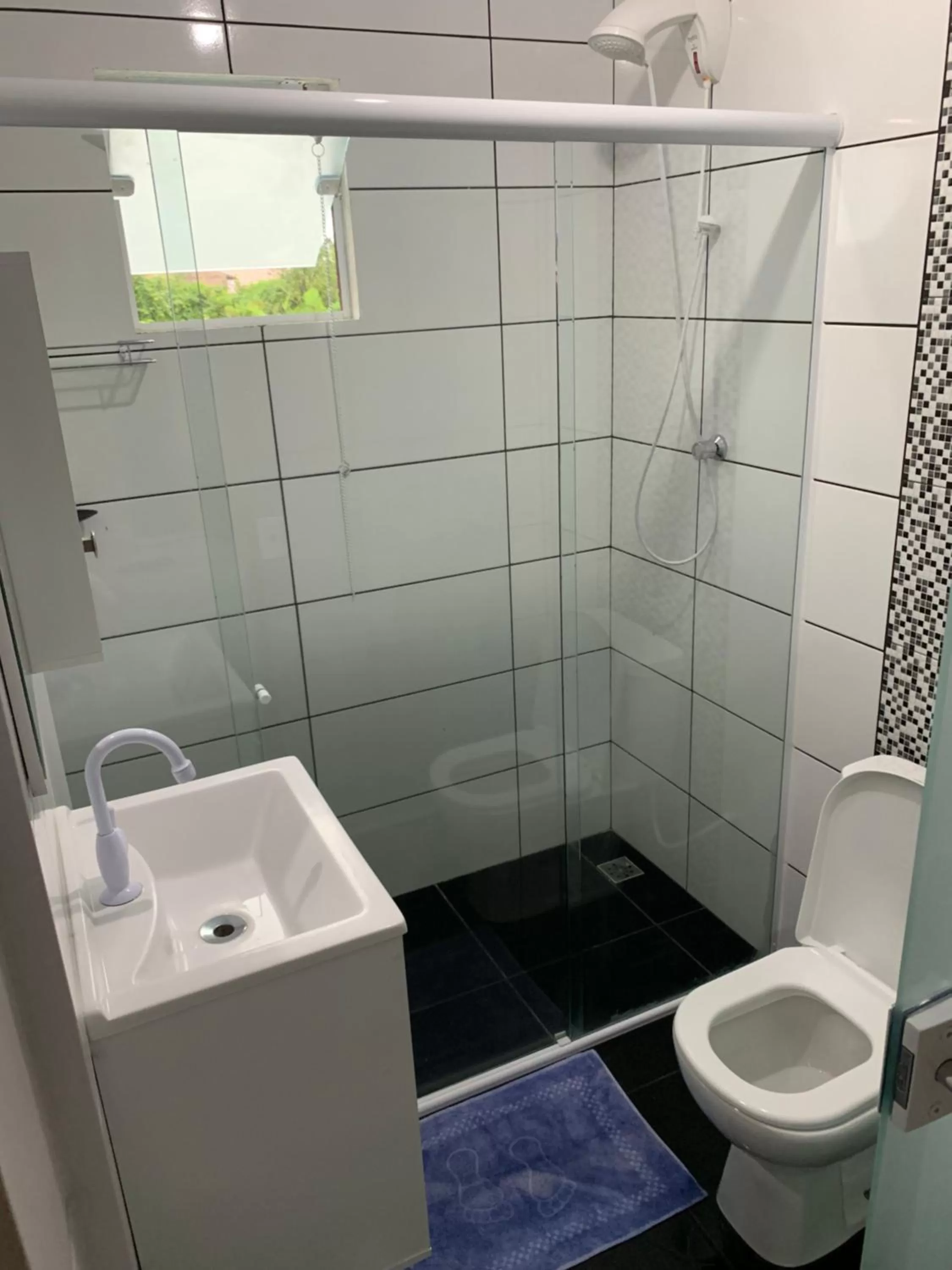 Shower, Bathroom in Pousada Tio Tonho