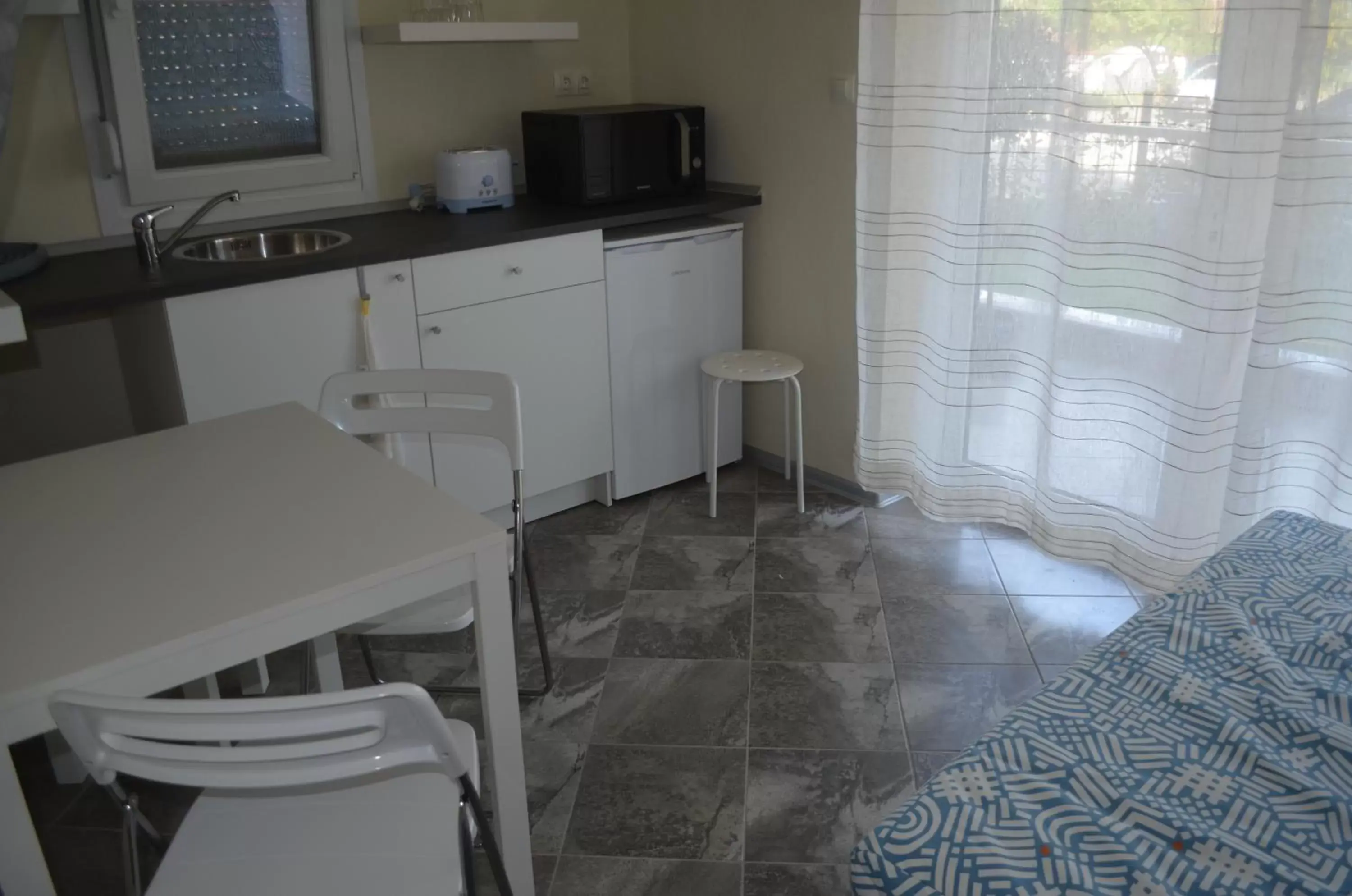 Seating area, Kitchen/Kitchenette in GreenCity Kavala