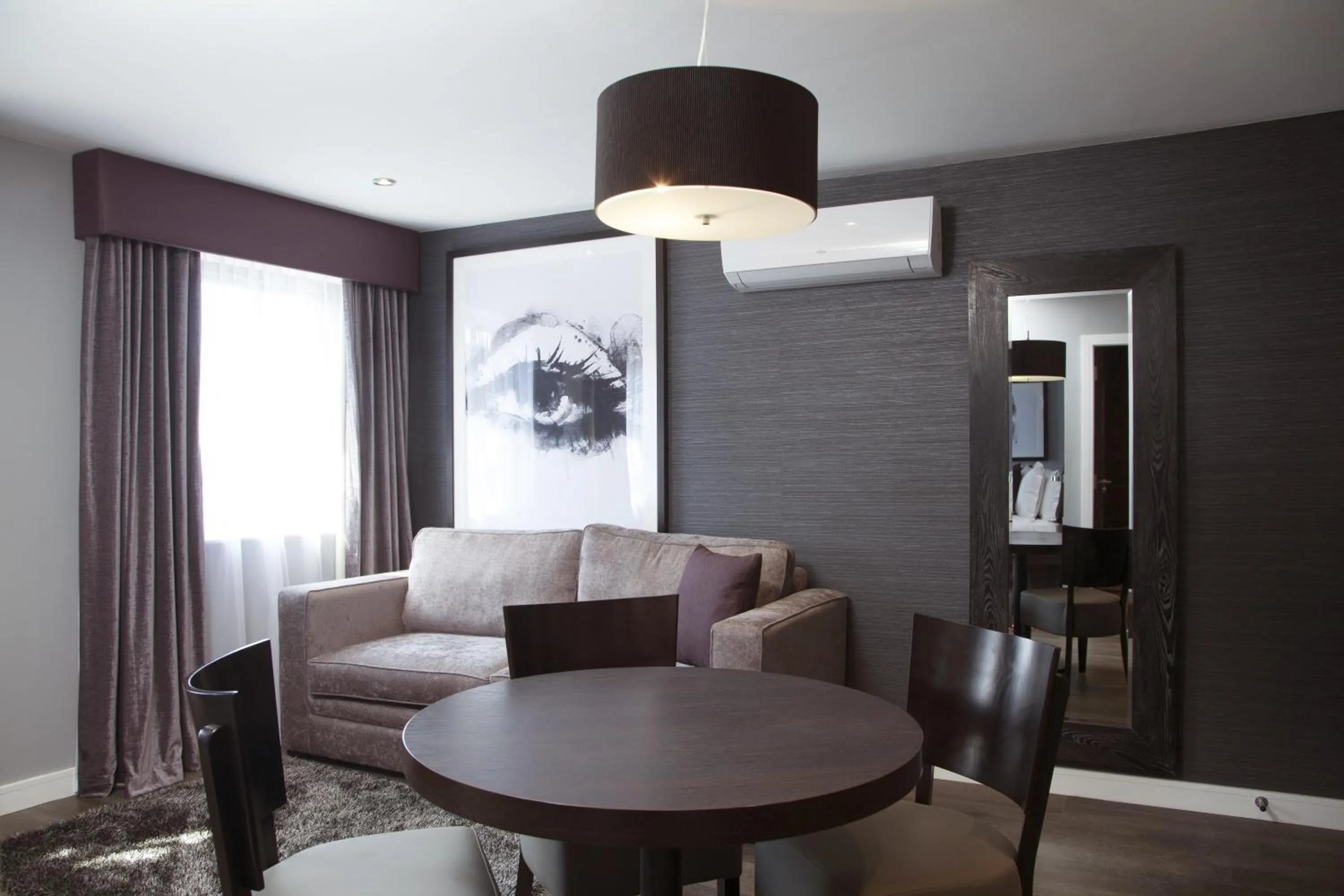 Living room in EPIC Apart Hotel - Duke Street