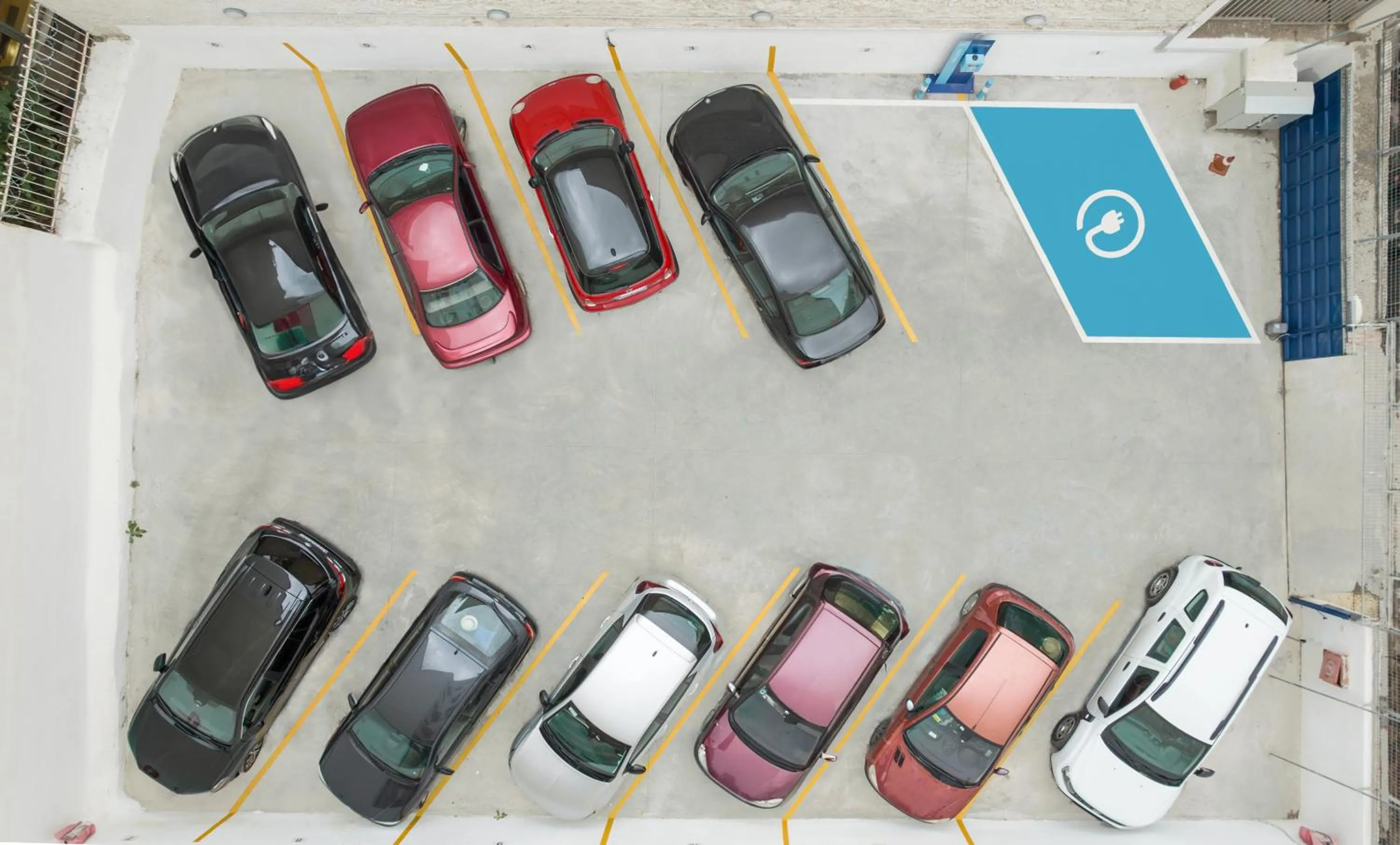 Parking in Ilisia Hotel Athens