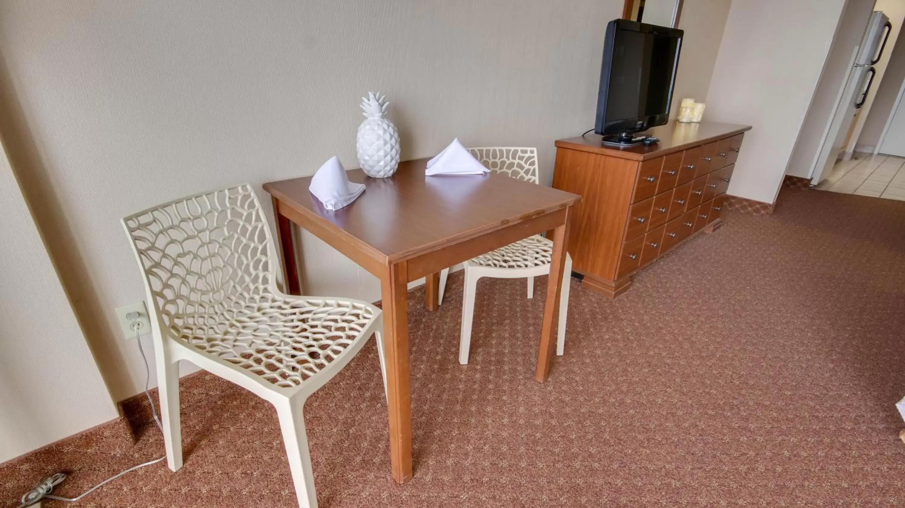 Seating area, Dining Area in Princess Bayside Beach Hotel