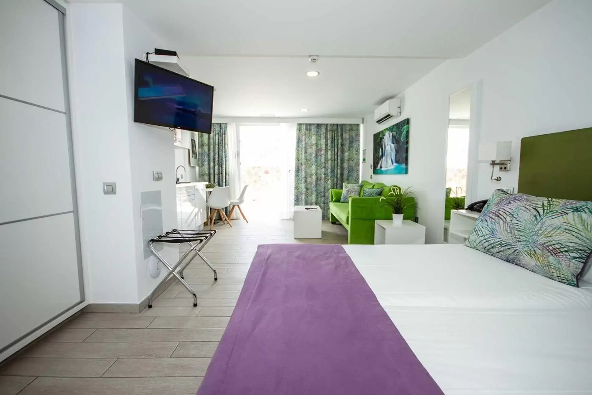 Bedroom in IG Nachosol Atlantic & Yaizasol by Servatur - Adults Only