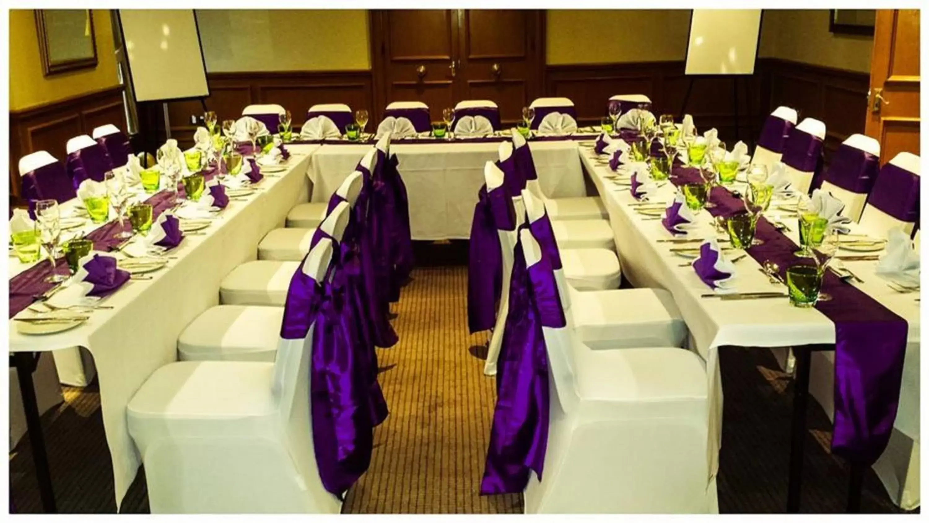 Restaurant/places to eat, Banquet Facilities in Holiday Inn Maidstone-Sevenoaks, an IHG Hotel