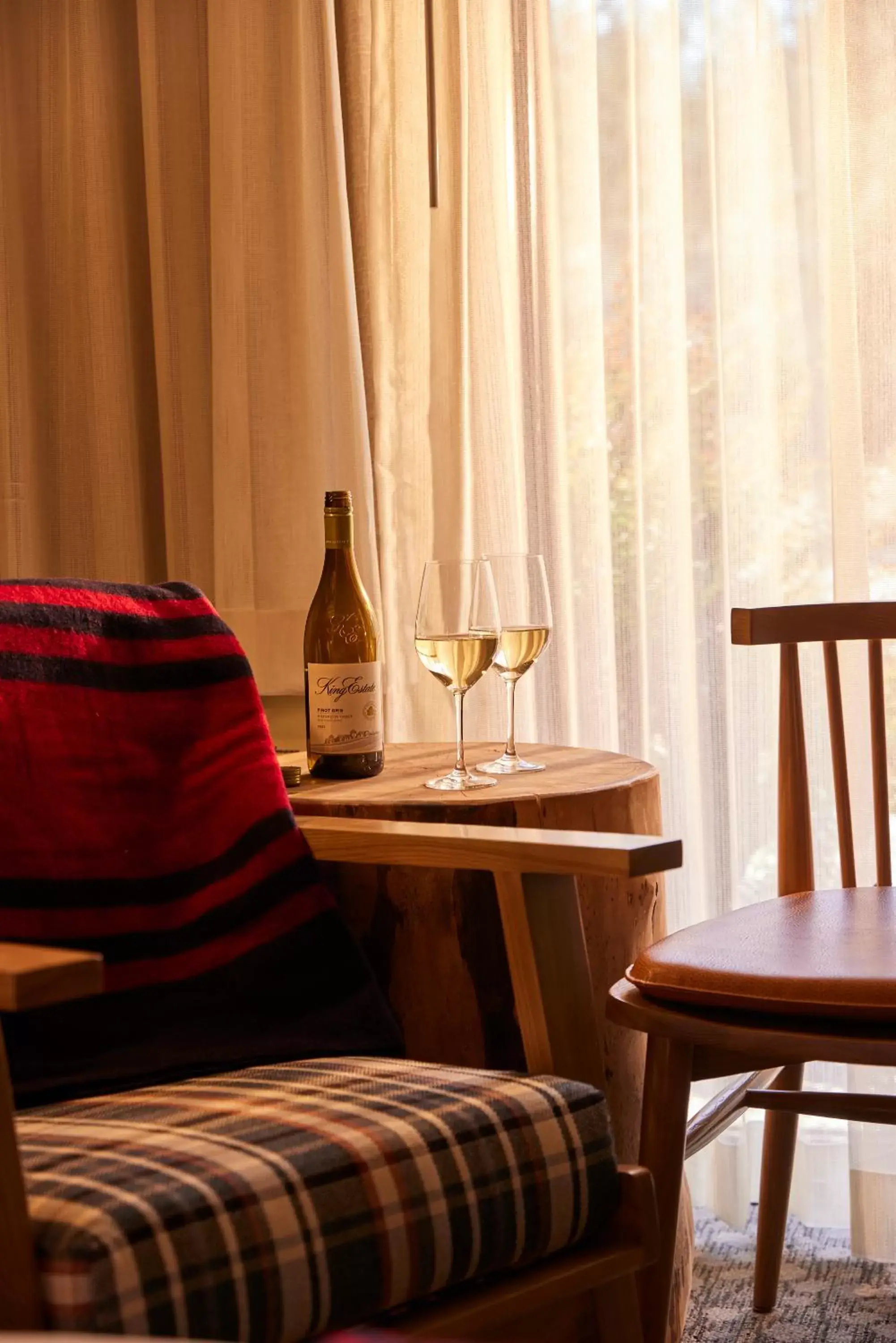 Living room, Seating Area in Riverhouse on the Deschutes