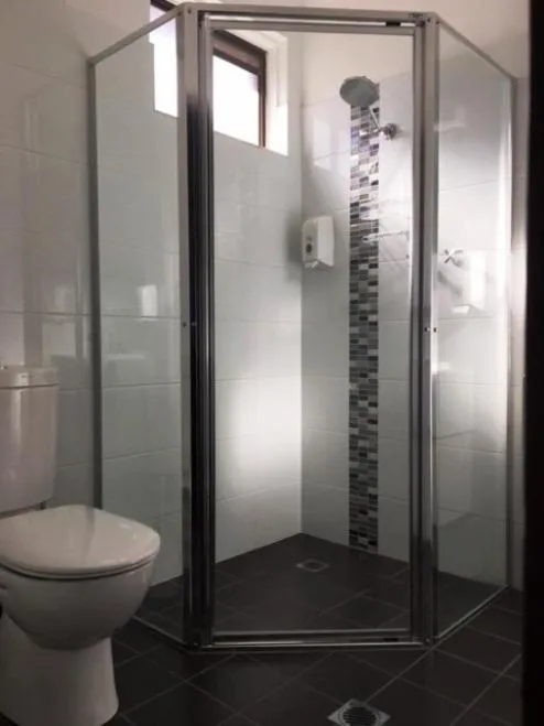 Nicholas Royal Motel - No Pets Allowed