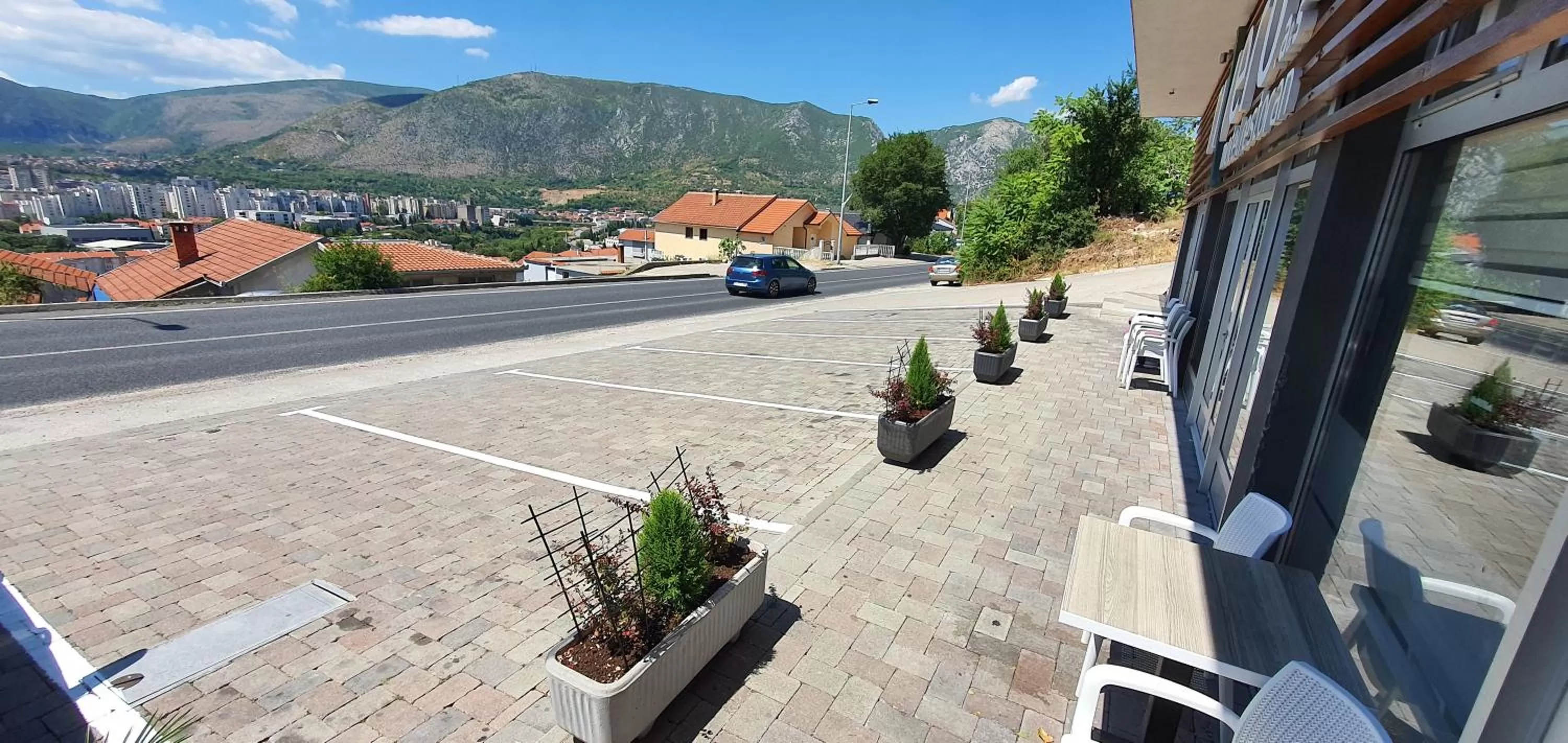 Property building in Hotel Rivero A&S