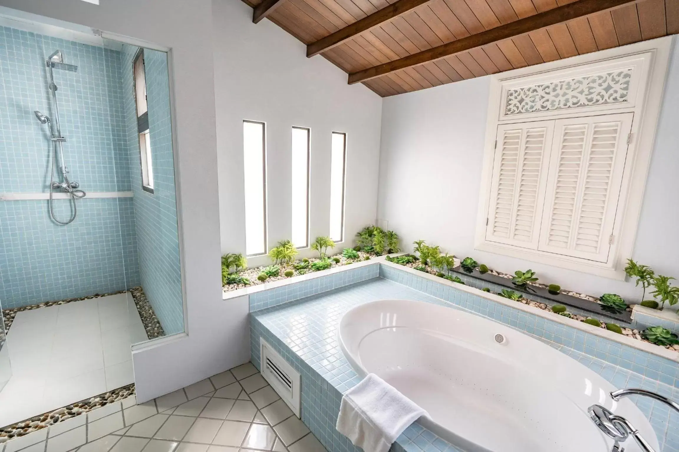 Bath, Bathroom in Content Villa Chiangmai