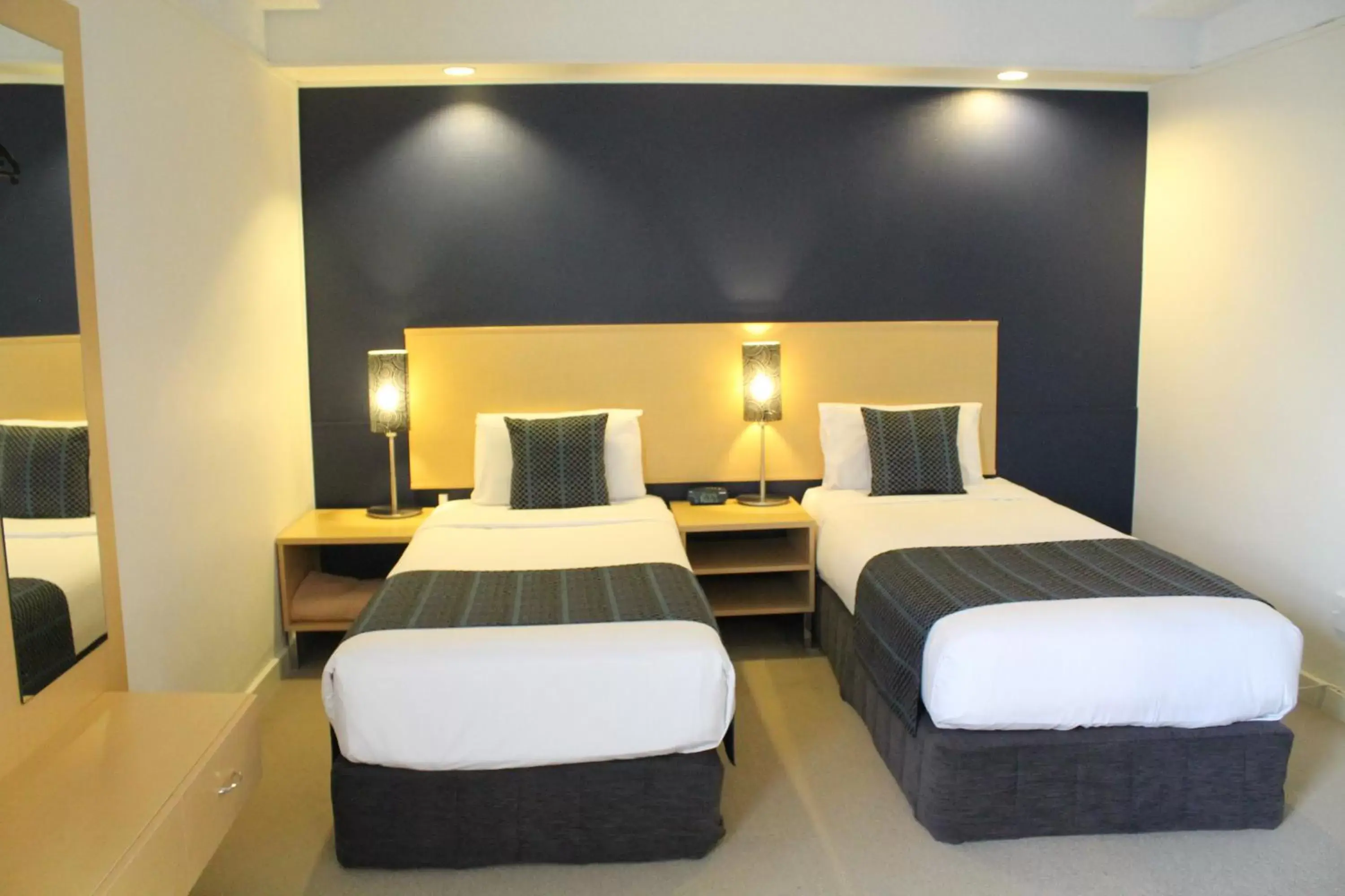 Bedroom, Room Photo in Willis Wellington Hotel