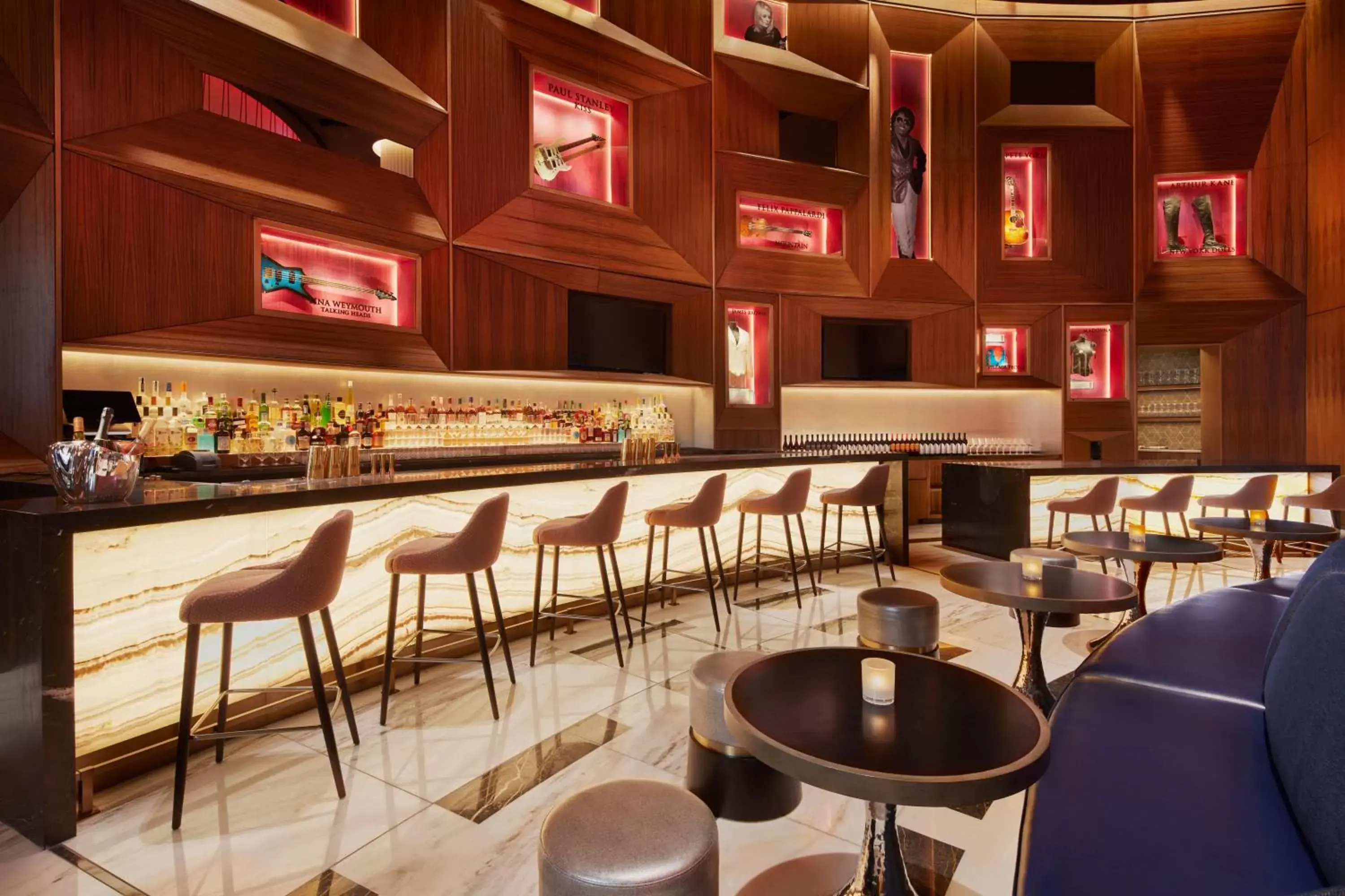 Restaurant/places to eat, Lounge/Bar in Hard Rock Hotel New York