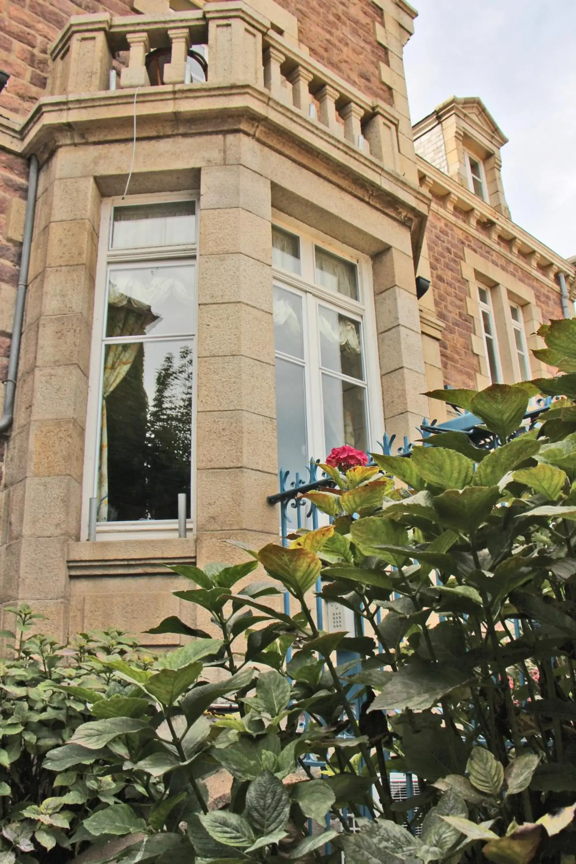 Decorative detail, Property Building in Hotel K'Loys