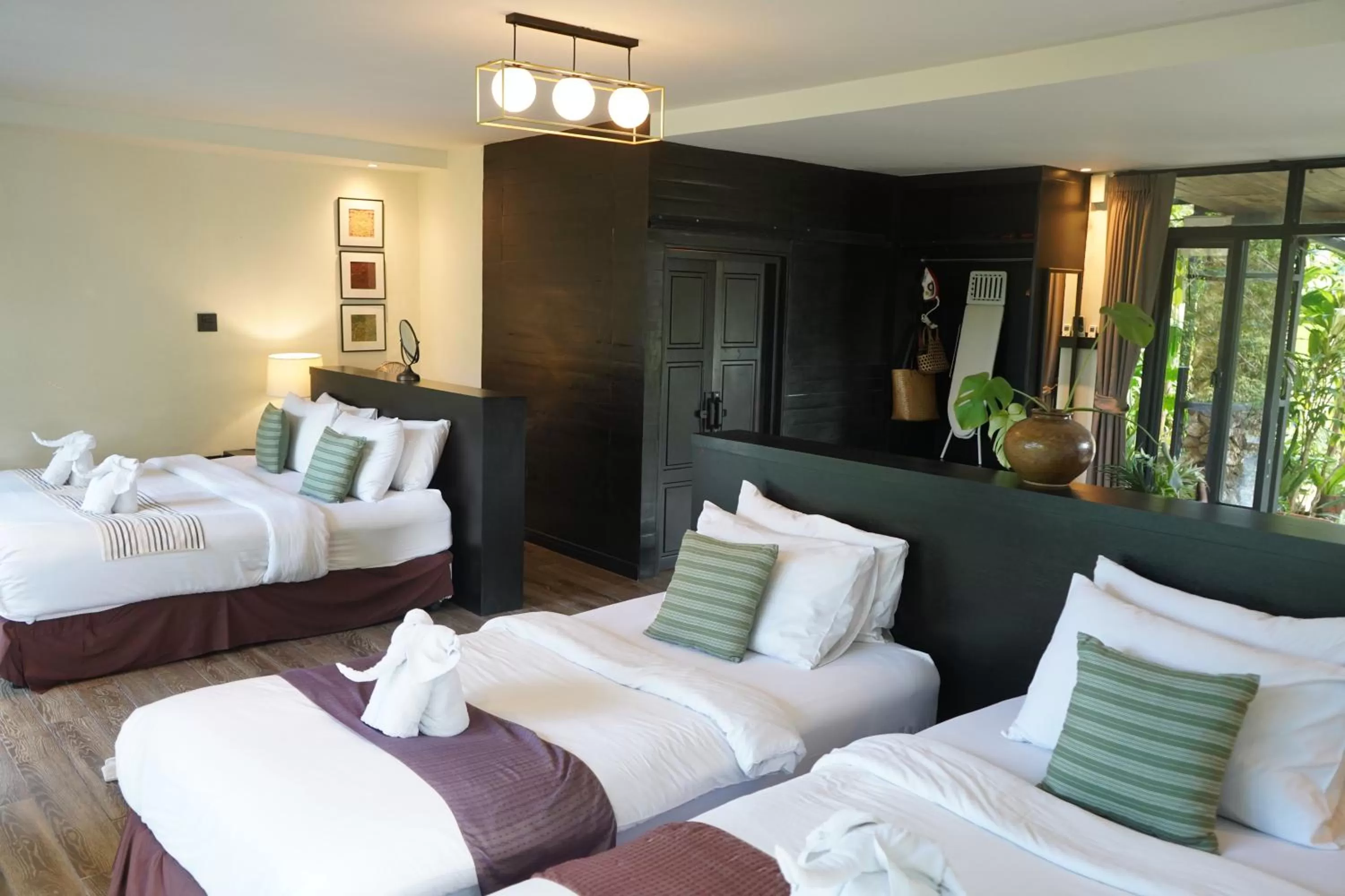 Bedroom, Bed in Kachonghills Tented Resort Trang